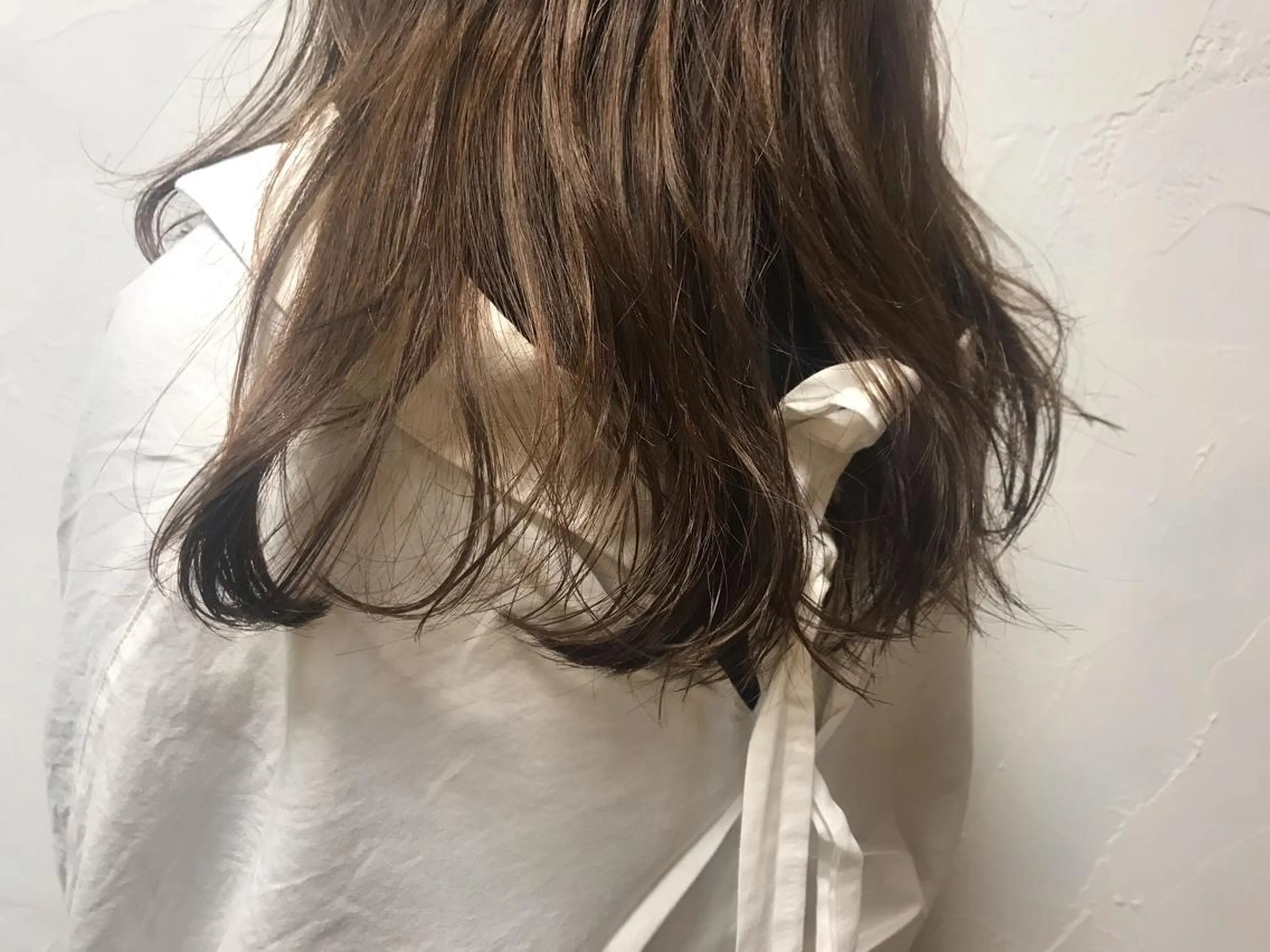 セミロング 【Uneユヌ】菊地 春那のヘアスタイル