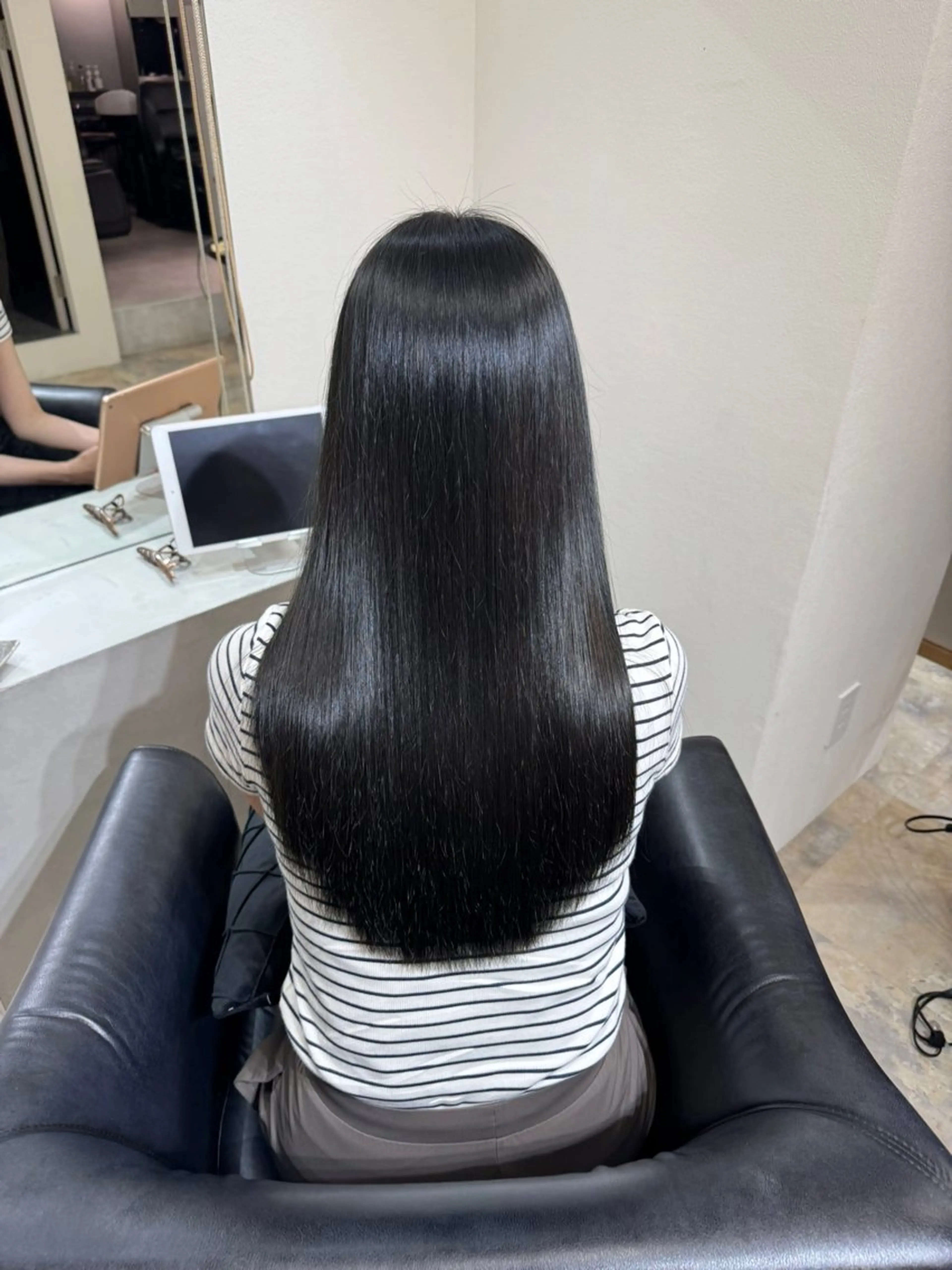 【業界最高峰】髪質改善straight+高保湿トリートメント👑U30限定👑の写真