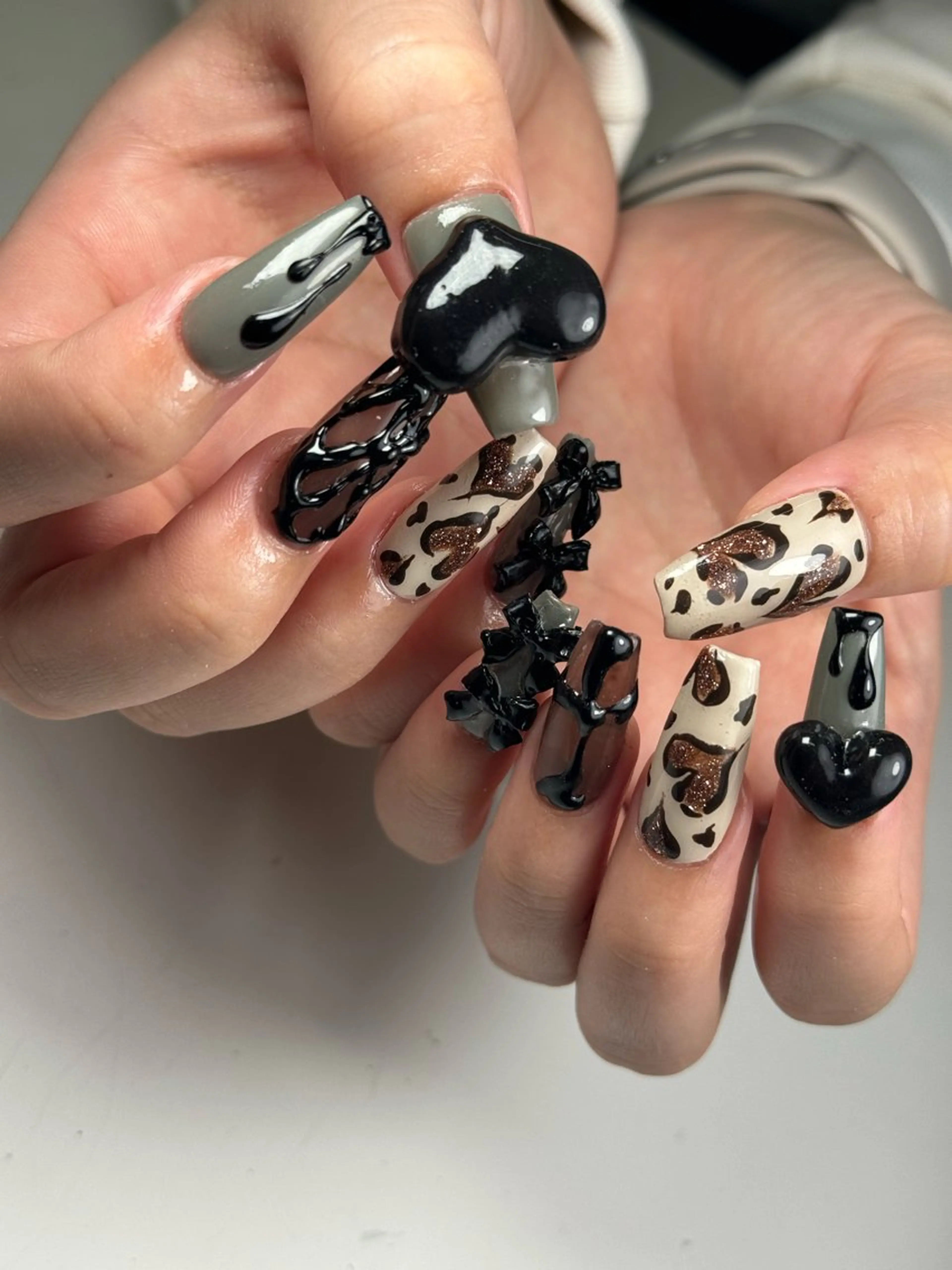 ネイル ハンドネイル Nail Salon L'arc所属・💊大阪/心斎橋 moni🧠のネイルデザイン