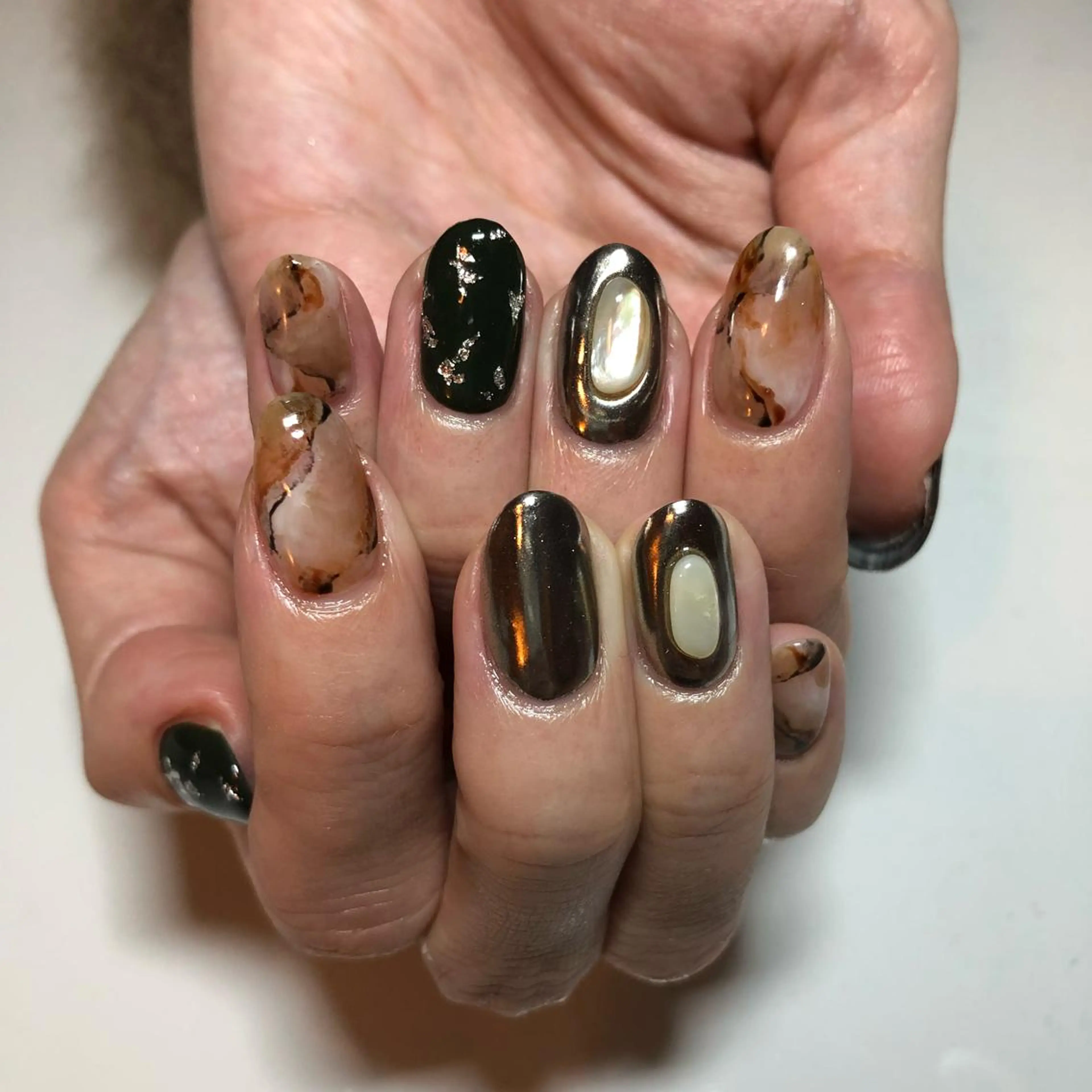 ネイル ミラーネイル g-up nail所属・米田 律子のネイルデザイン