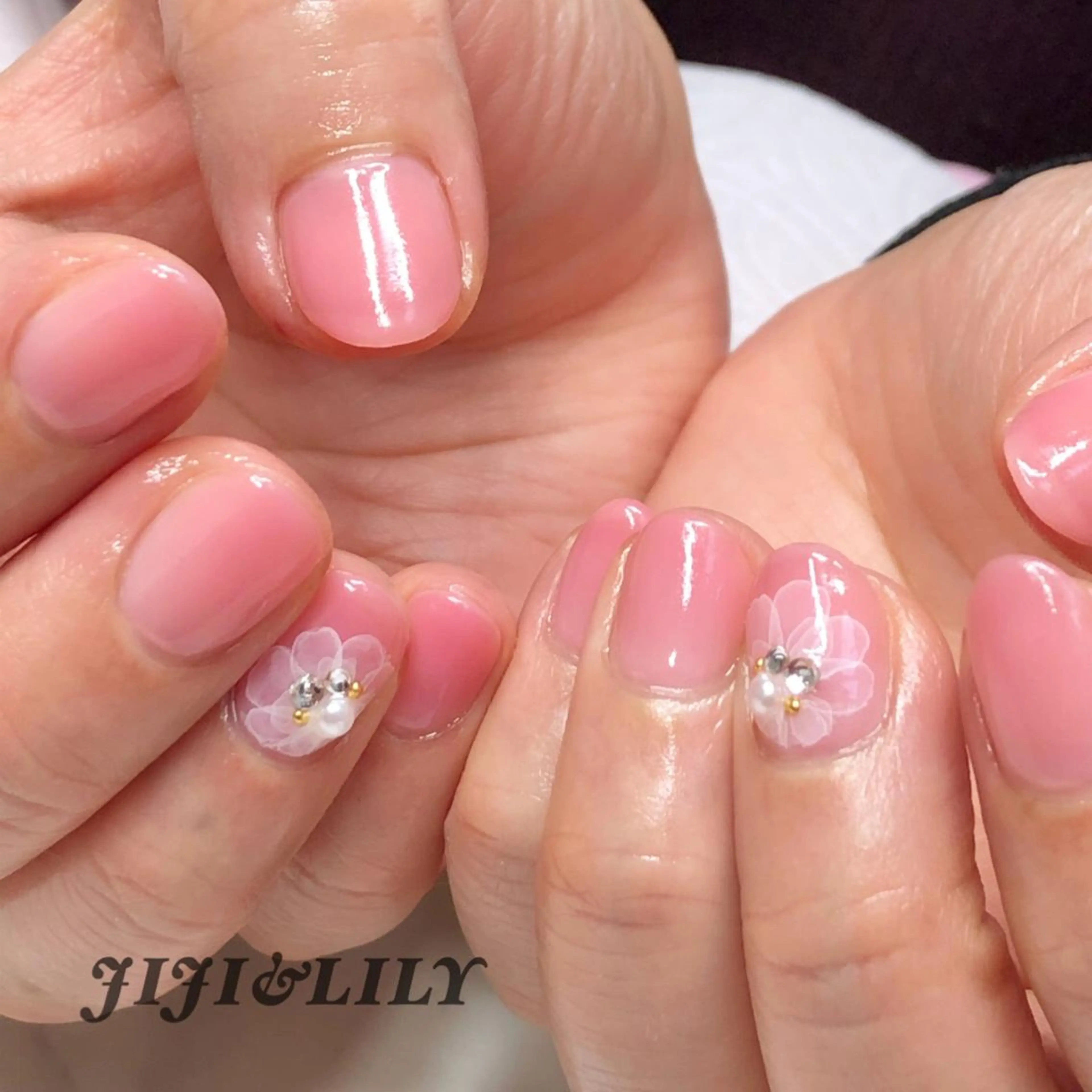 ネイル フラワーネイル 豊田 圭子のネイルデザイン