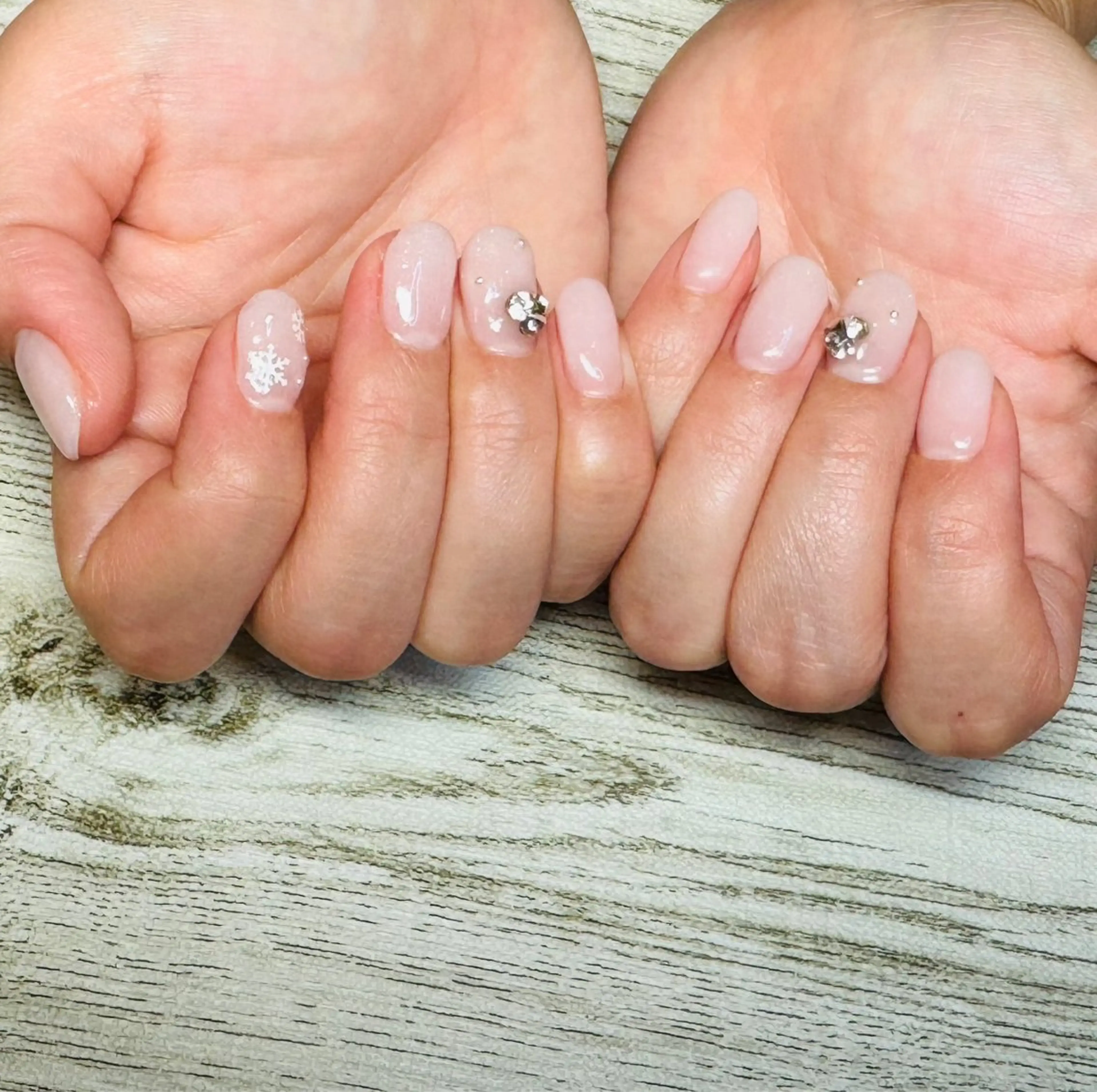 ネイル Li'a  Lani nailのネイルデザイン