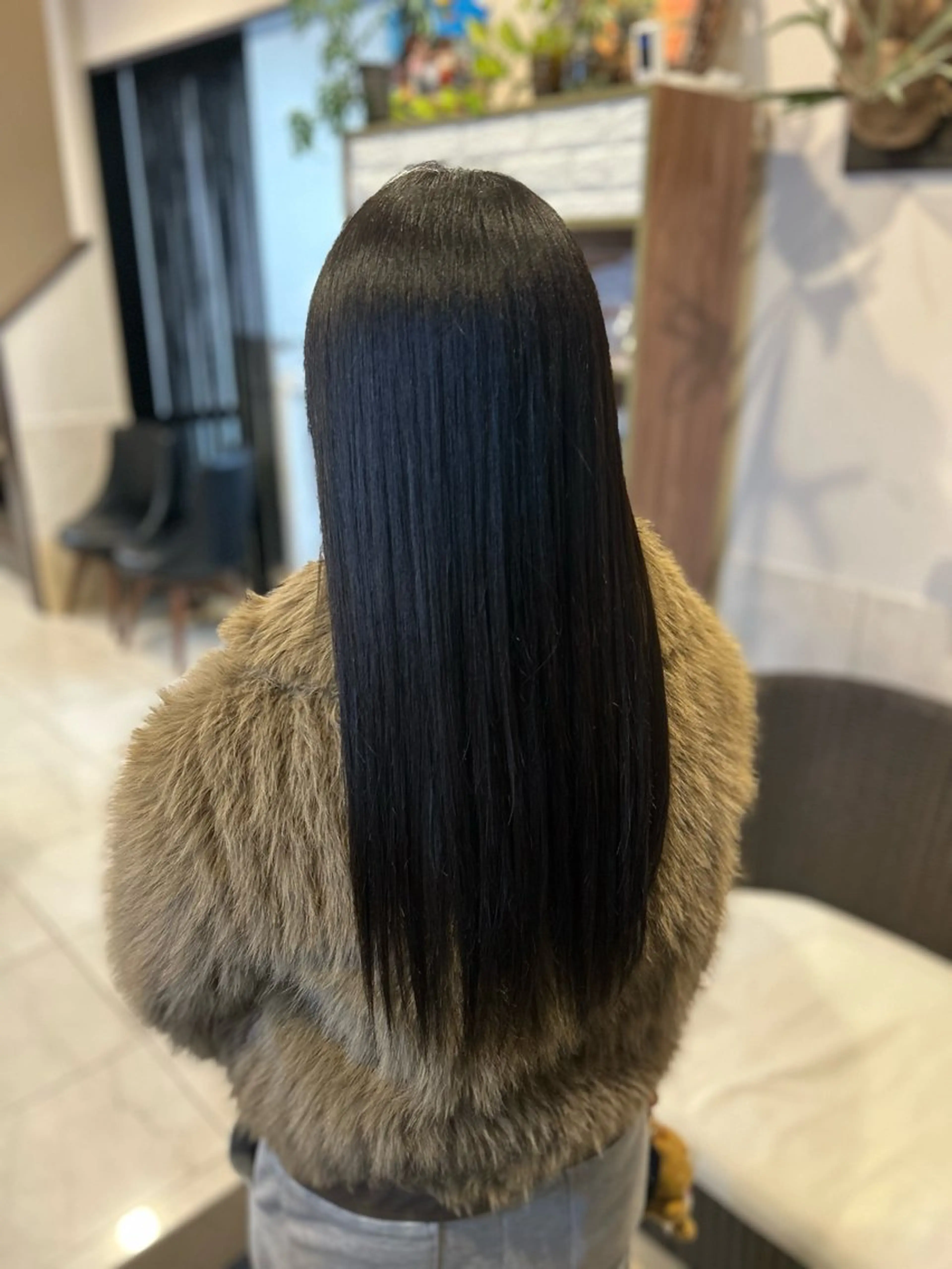 ロング 縮毛矯正 篠田 蒼のヘアスタイル