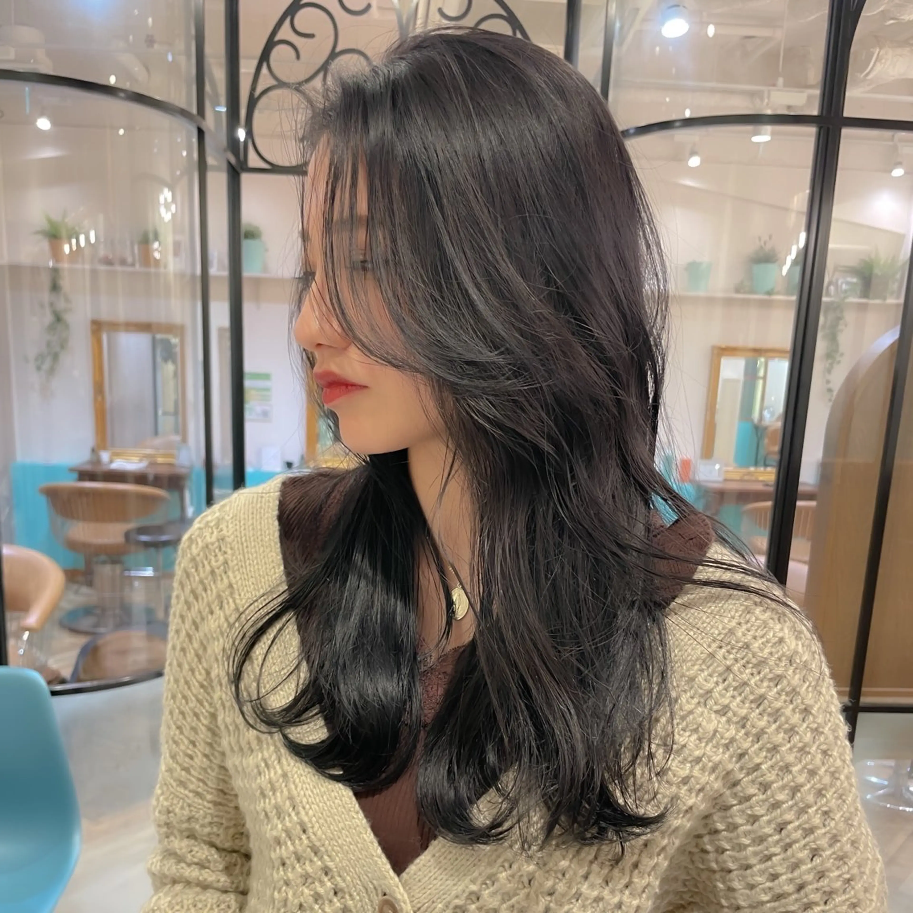 ロング カラー カット ヘアカラー 縮毛矯正 トリートメント レイヤー/韓国ヘア 縮毛矯正🫧鈴木颯のヘアスタイル