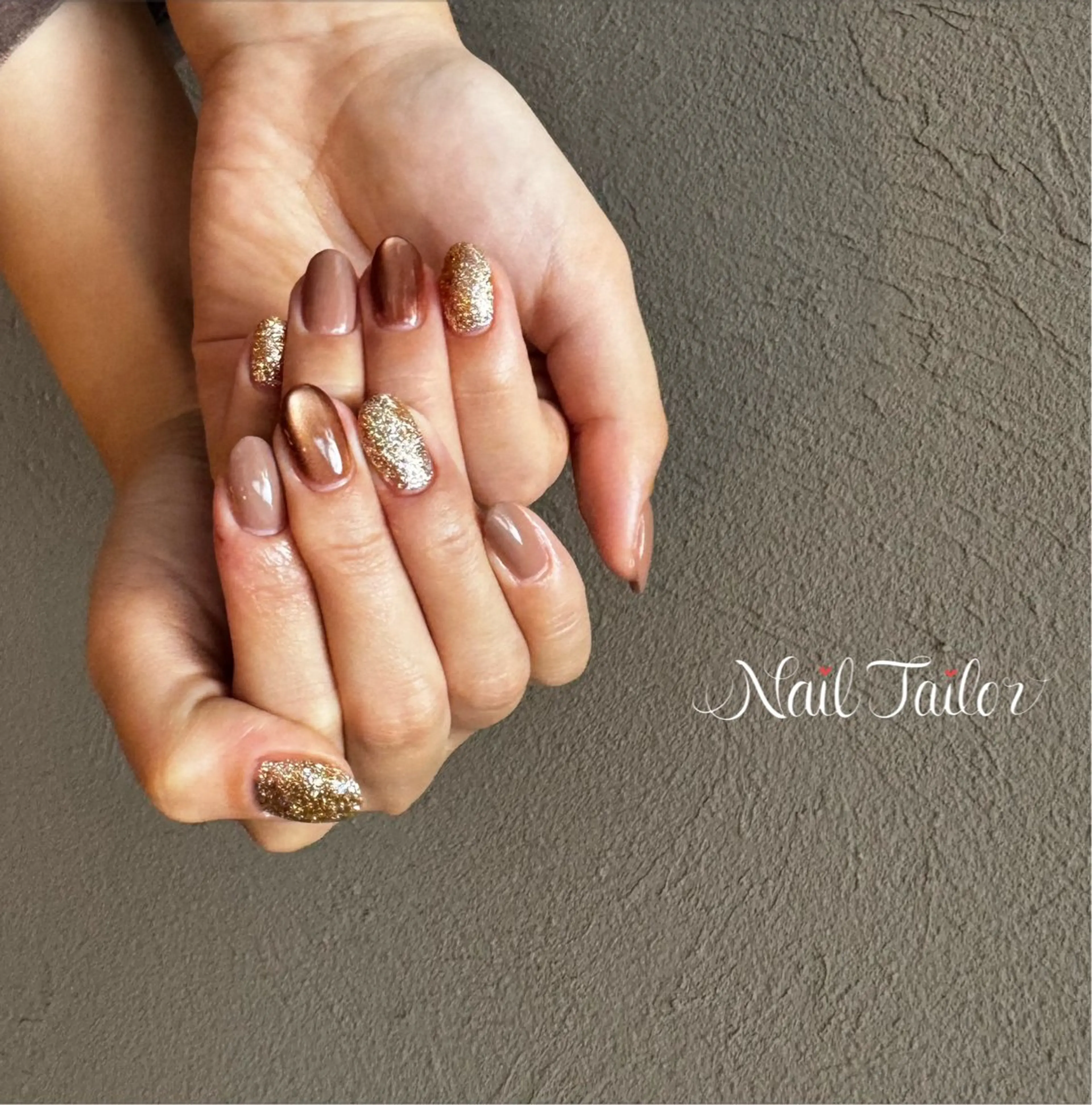 ネイル ブラウン 長さ出し キラキラネイル マグネットネイル ワンカラーネイル ハンドネイル 〜Nail Tailor〜　ネイルテイラー所属・NailTailor ネイルテイラーのネイルデザイン