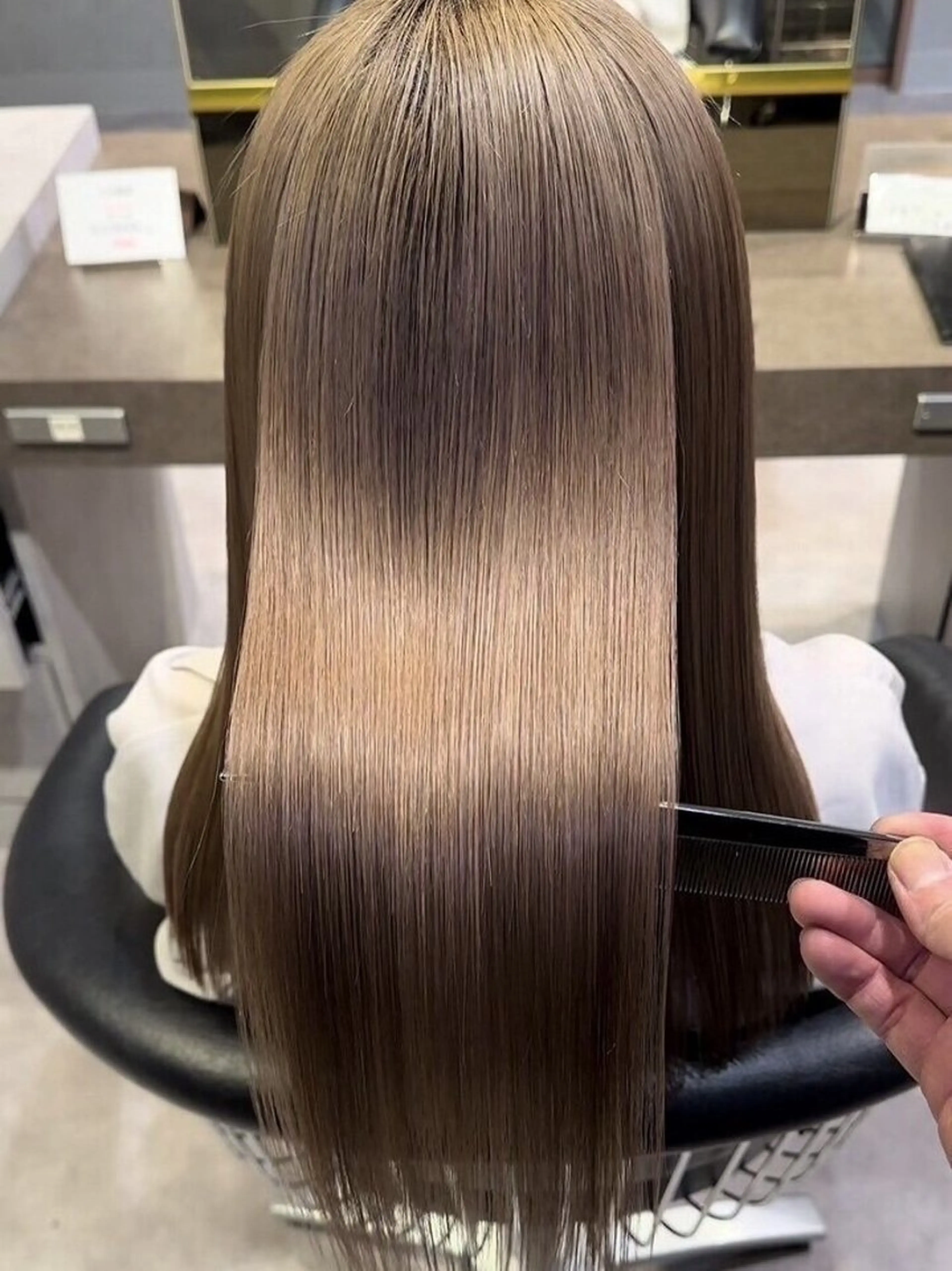 ロング 縮毛矯正 🎀✨吉井 結唯✨🎀のヘアスタイル