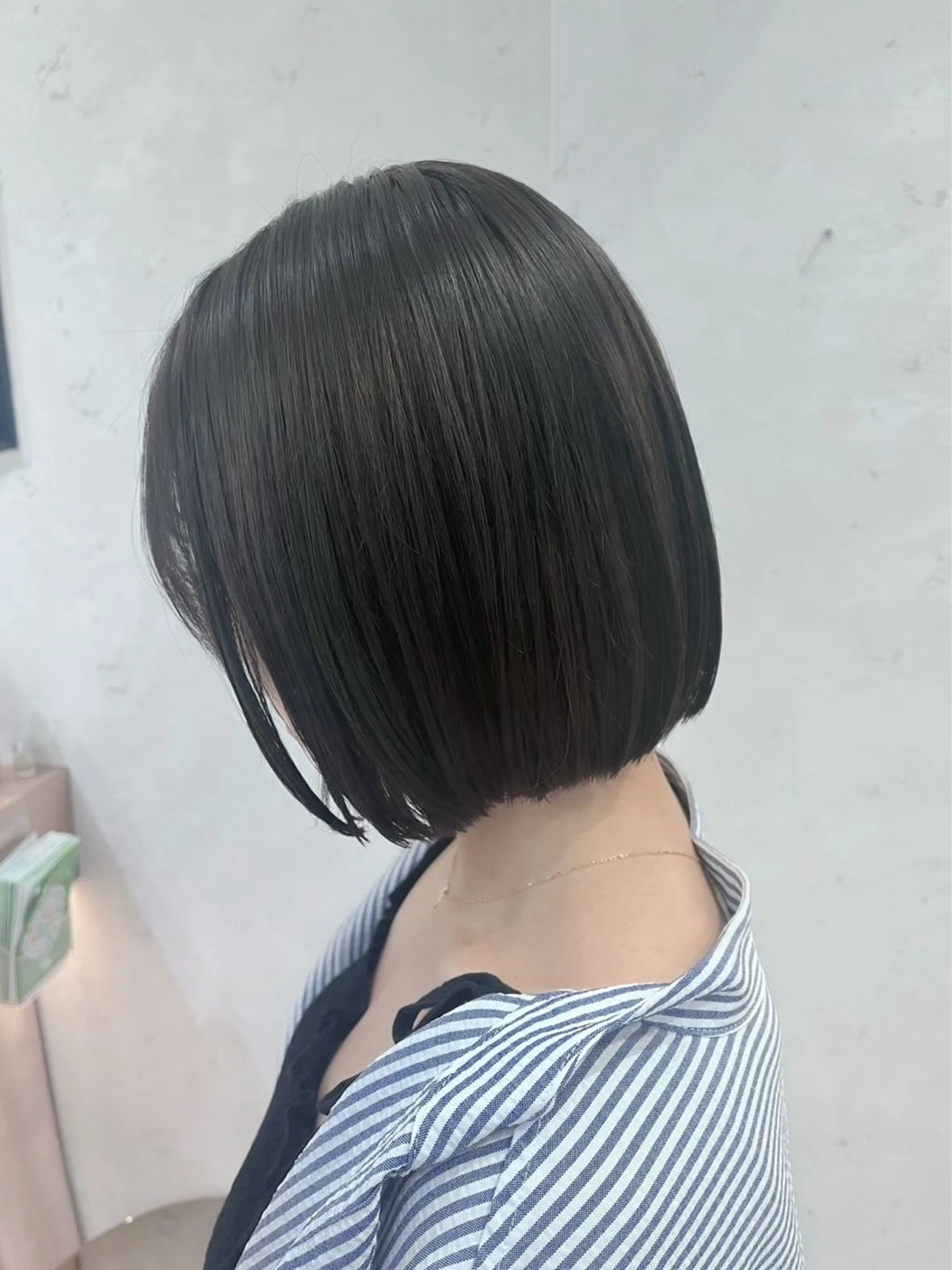 寒色or暖色ワンカラー➕内部補正1stepトリートメント高保湿ナノスチーマー付きの写真