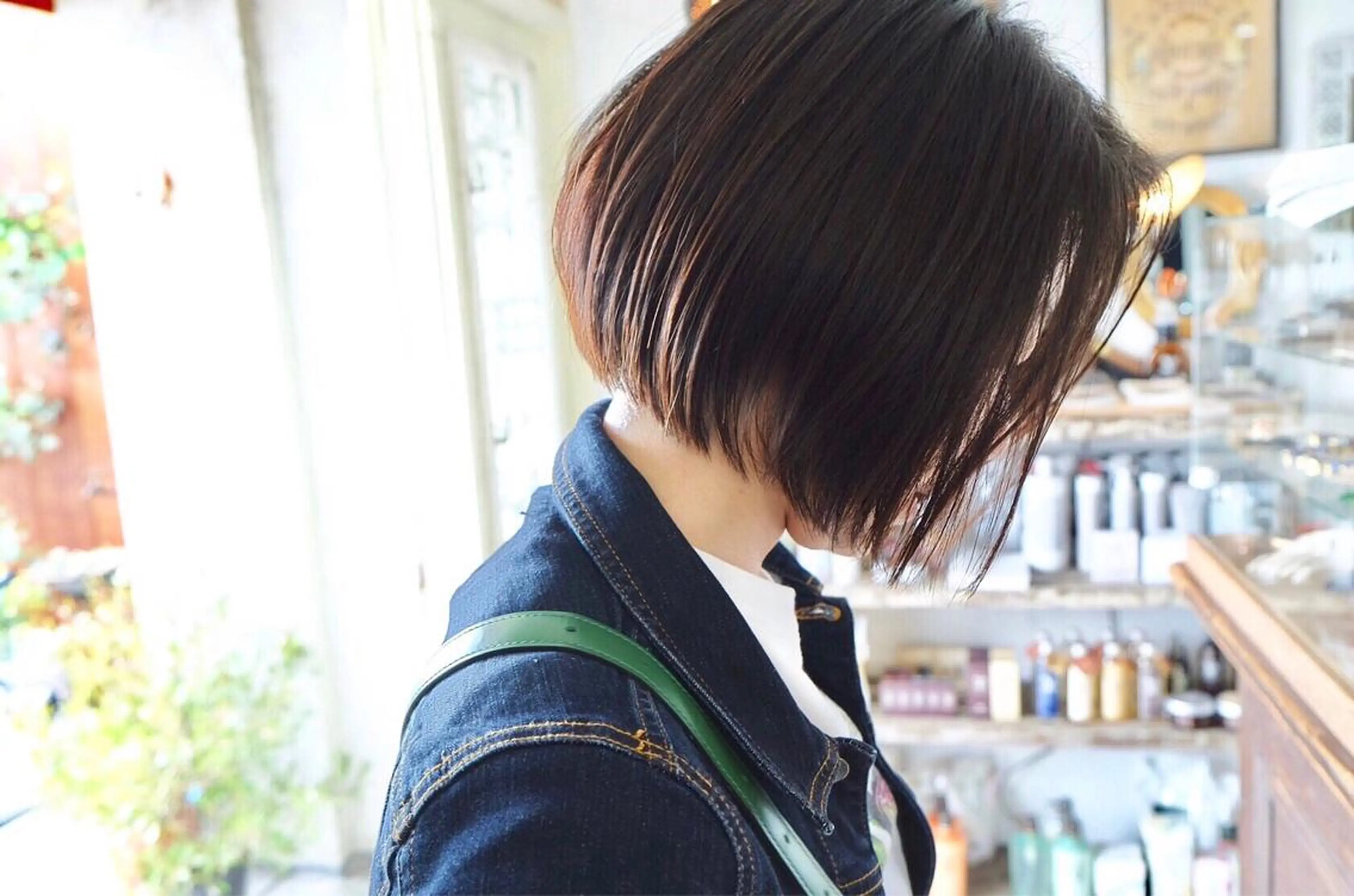 ショート 岡田 恭明のヘアスタイル