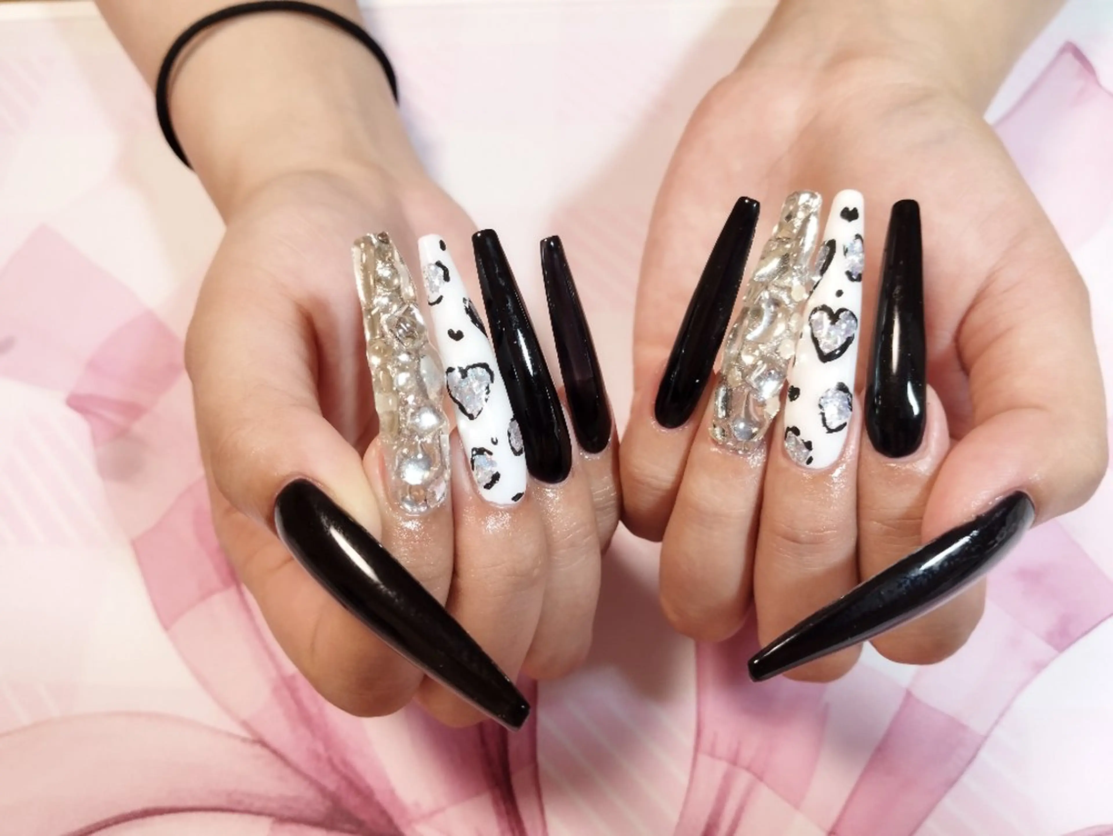 ネイル ハンドネイル ハンドケア ＤI'A ネイルサロンのネイルデザイン