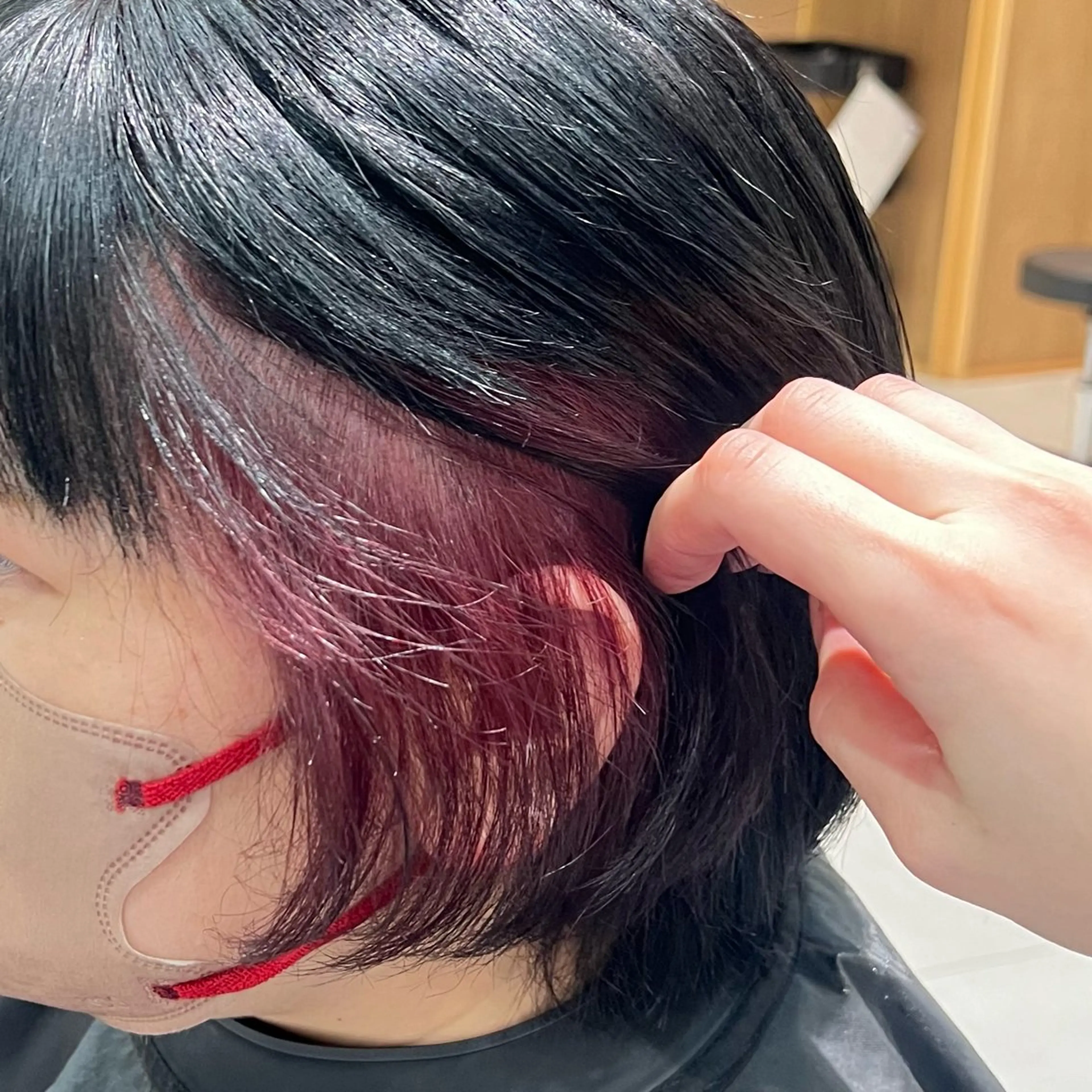 ショート カラー レッドカラー Neale. ユメのヘアスタイル
