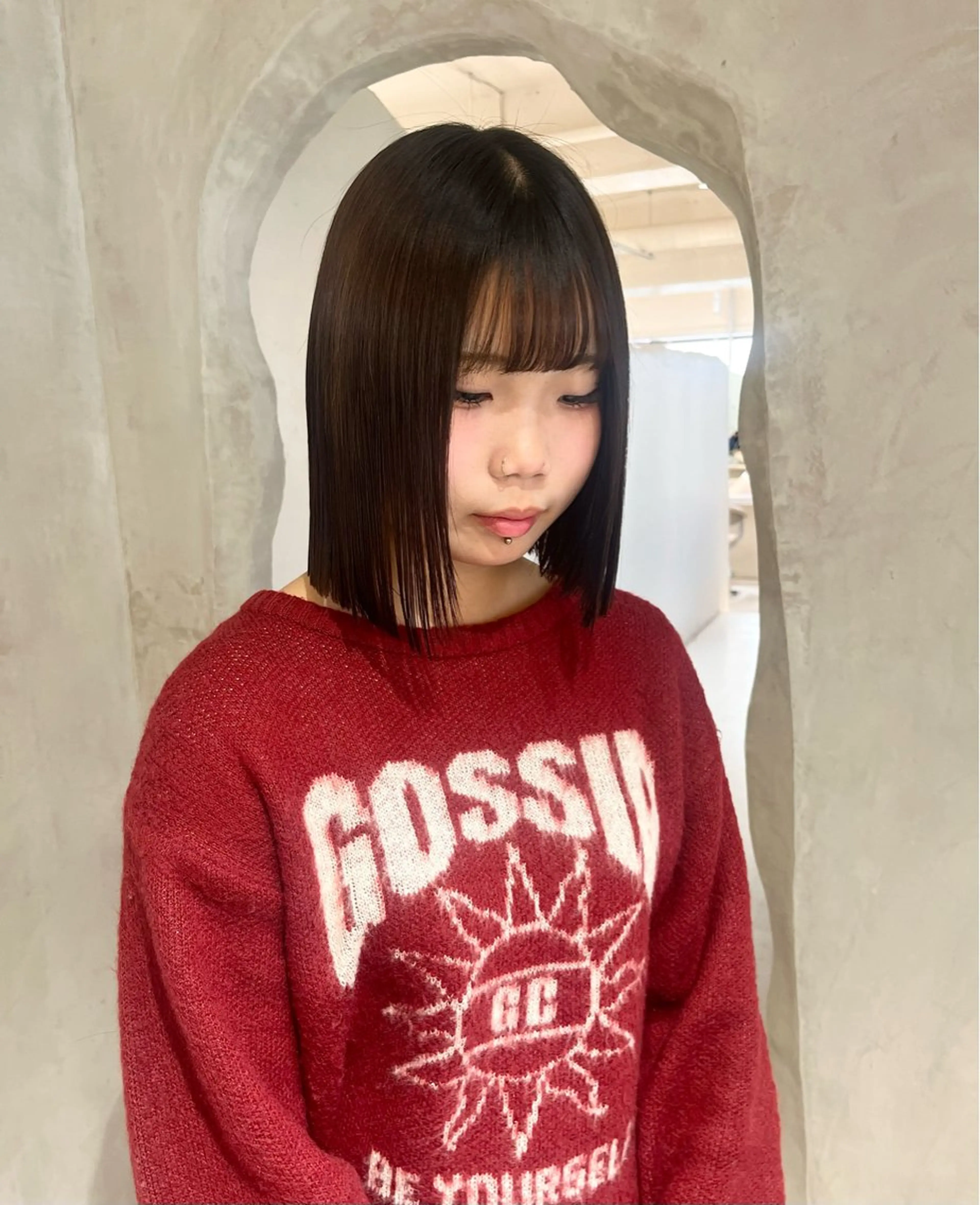 ミディアム カット 縮毛矯正 トリートメント effect横浜所属・切りっぱなしボブ/ 艶カラー/綾莉のヘアスタイル