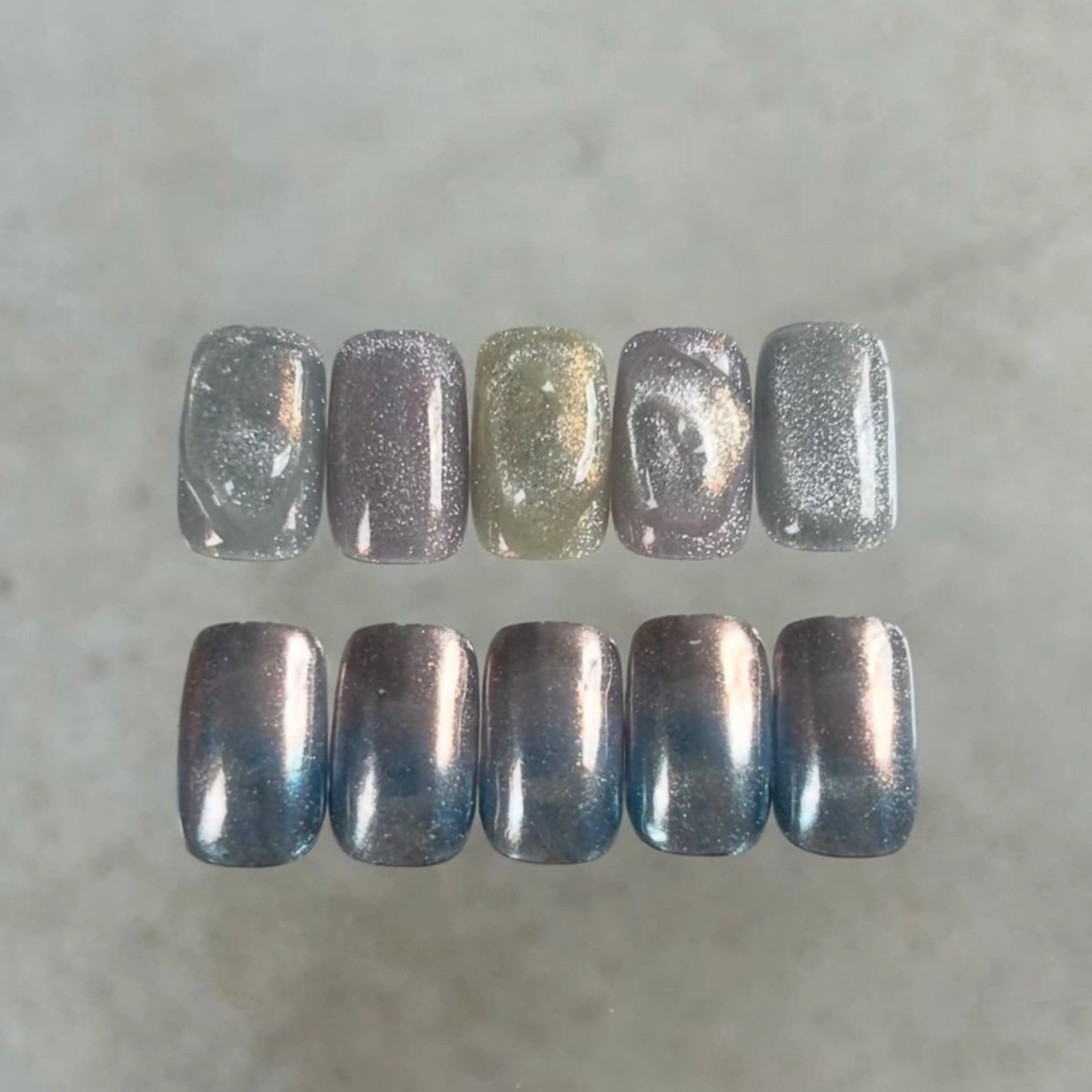 ネイル ブルー ブラウン カジュアル 氷ネイル・うるうるネイル キラキラネイル ハンドネイル ハンドケア lyly.nail所属・lylynail YUUKAのネイルデザイン