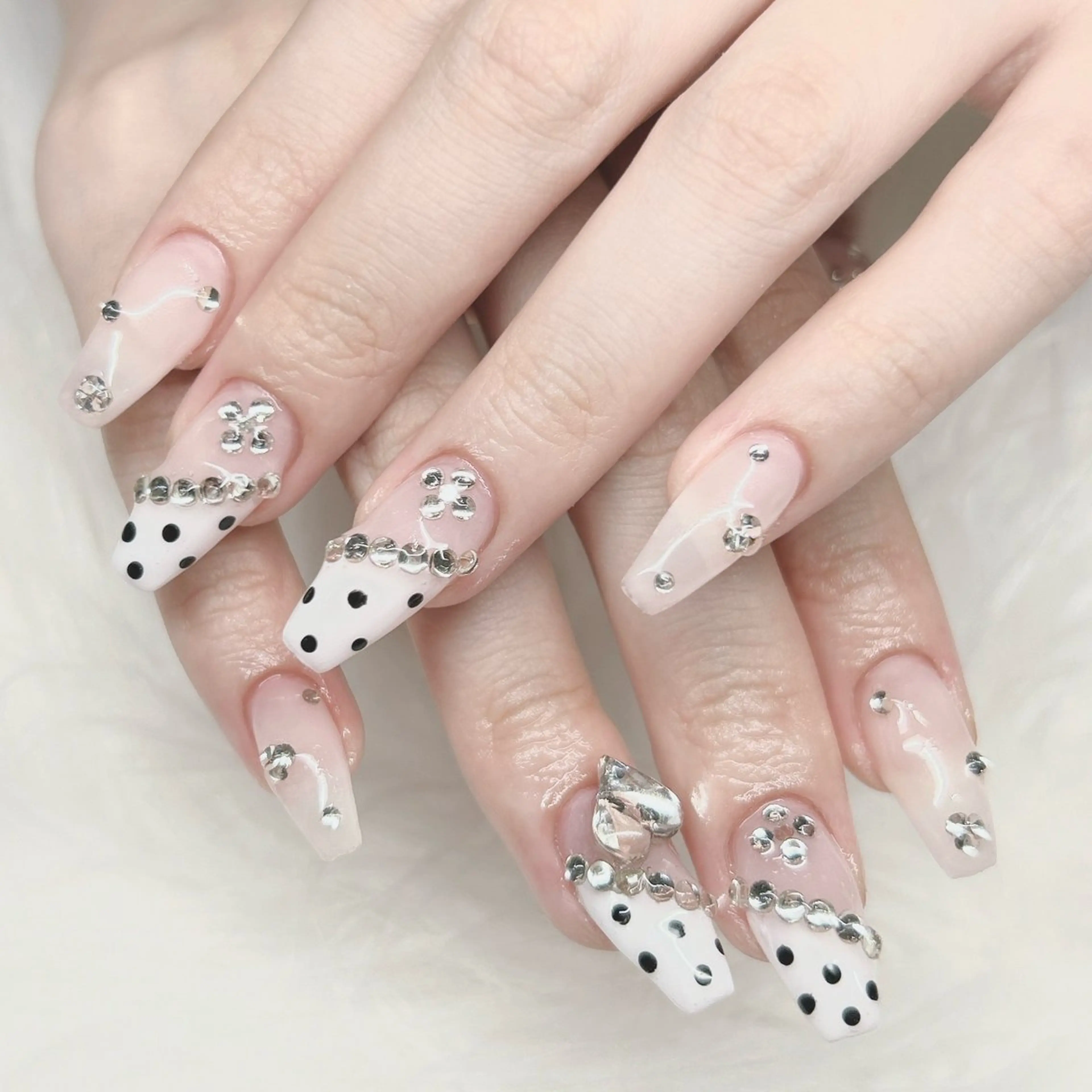 ネイル ハンドネイル XIMINANAIL SALON堀江店のネイルデザイン