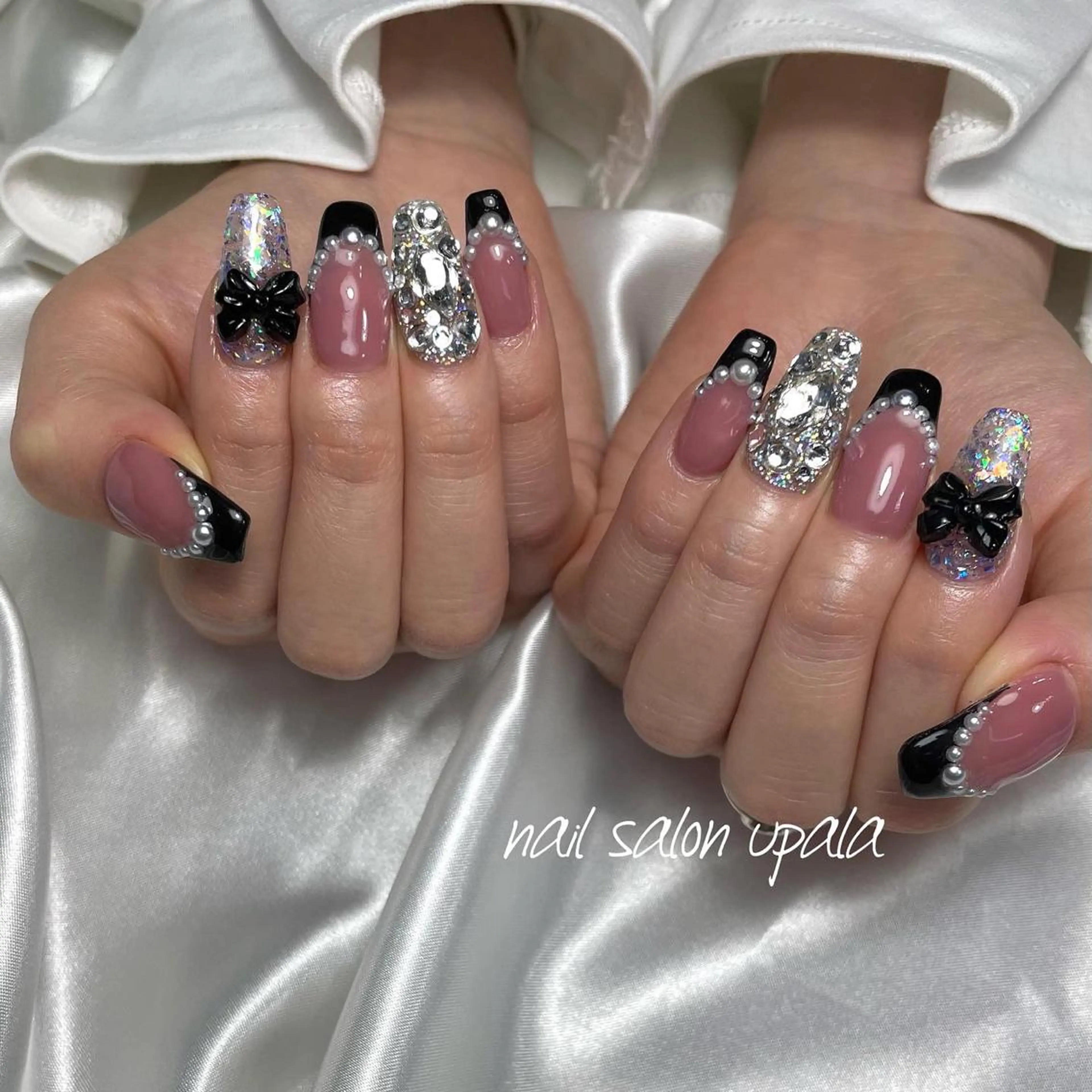 ネイル フレンチネイル ガーリー 卒業式 冬ネイル ハンドネイル upala Mayukoのネイルデザイン