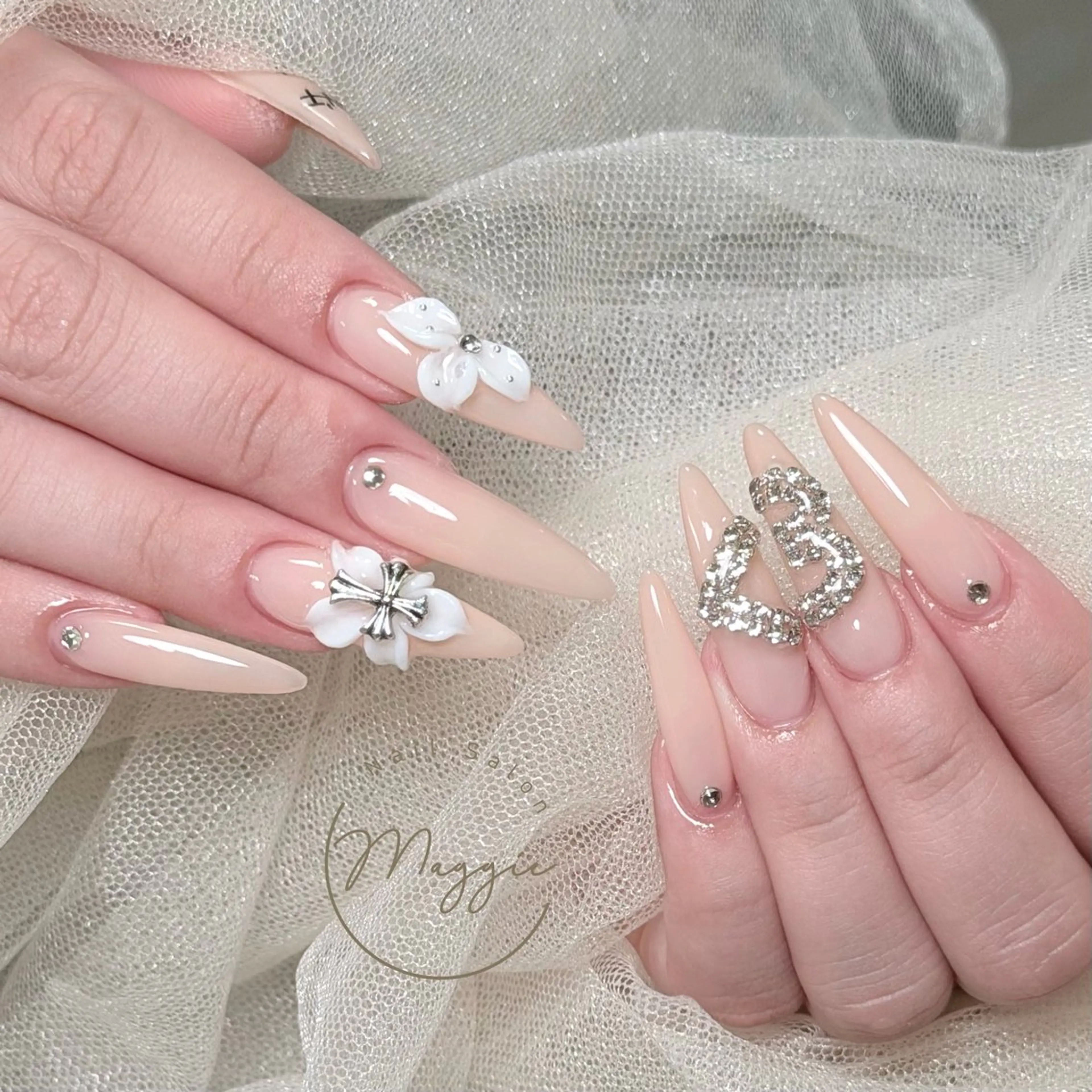 ネイル ハンドネイル Maggie Nail🦩のネイルデザイン