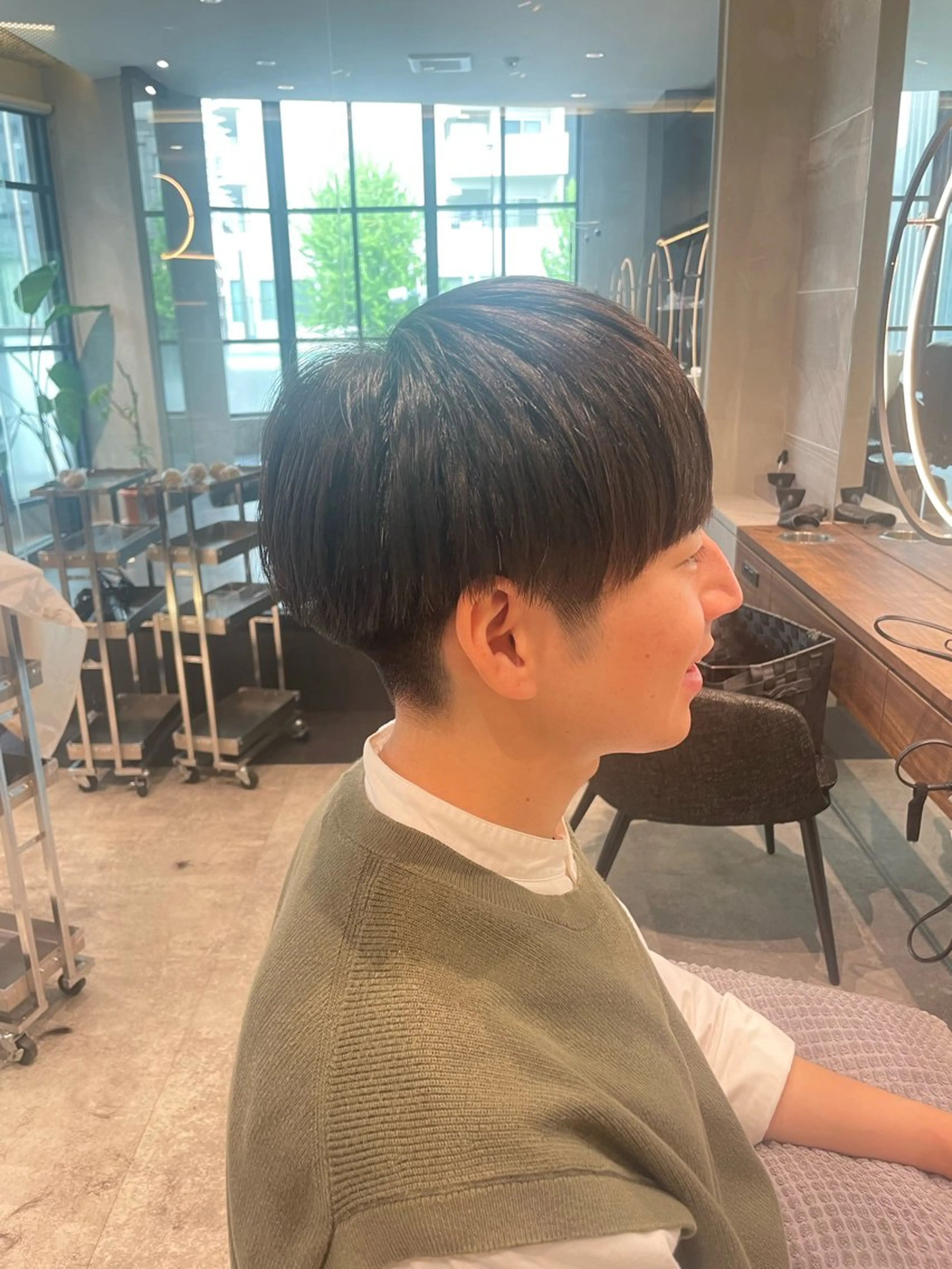 メンズ Toiro 新宿所属・新宿/新宿三丁目 yuinaのヘアスタイル