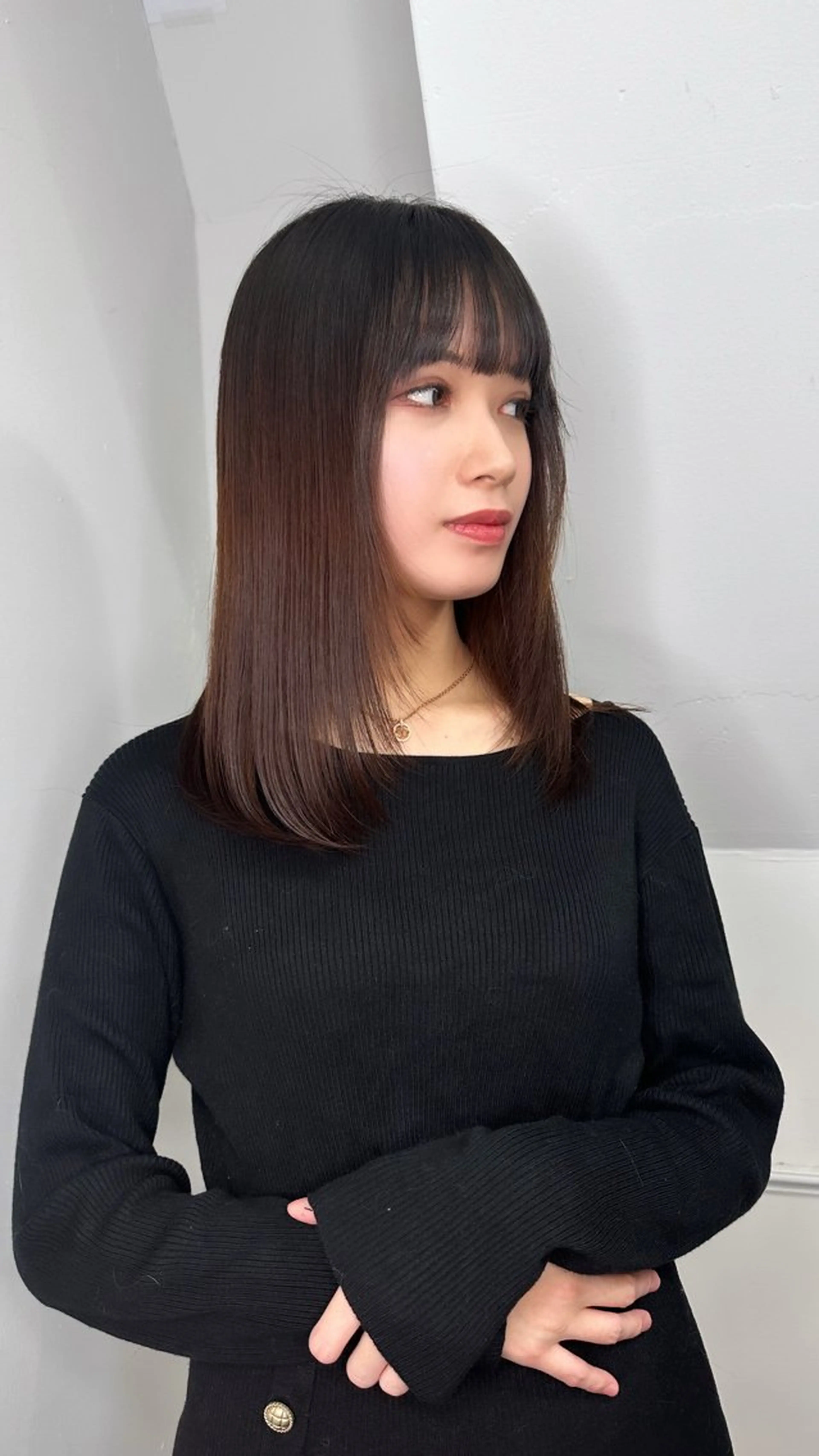 ミディアム カット トリートメント 艶髪カラー/レイヤ ー支持No.1renのヘアスタイル