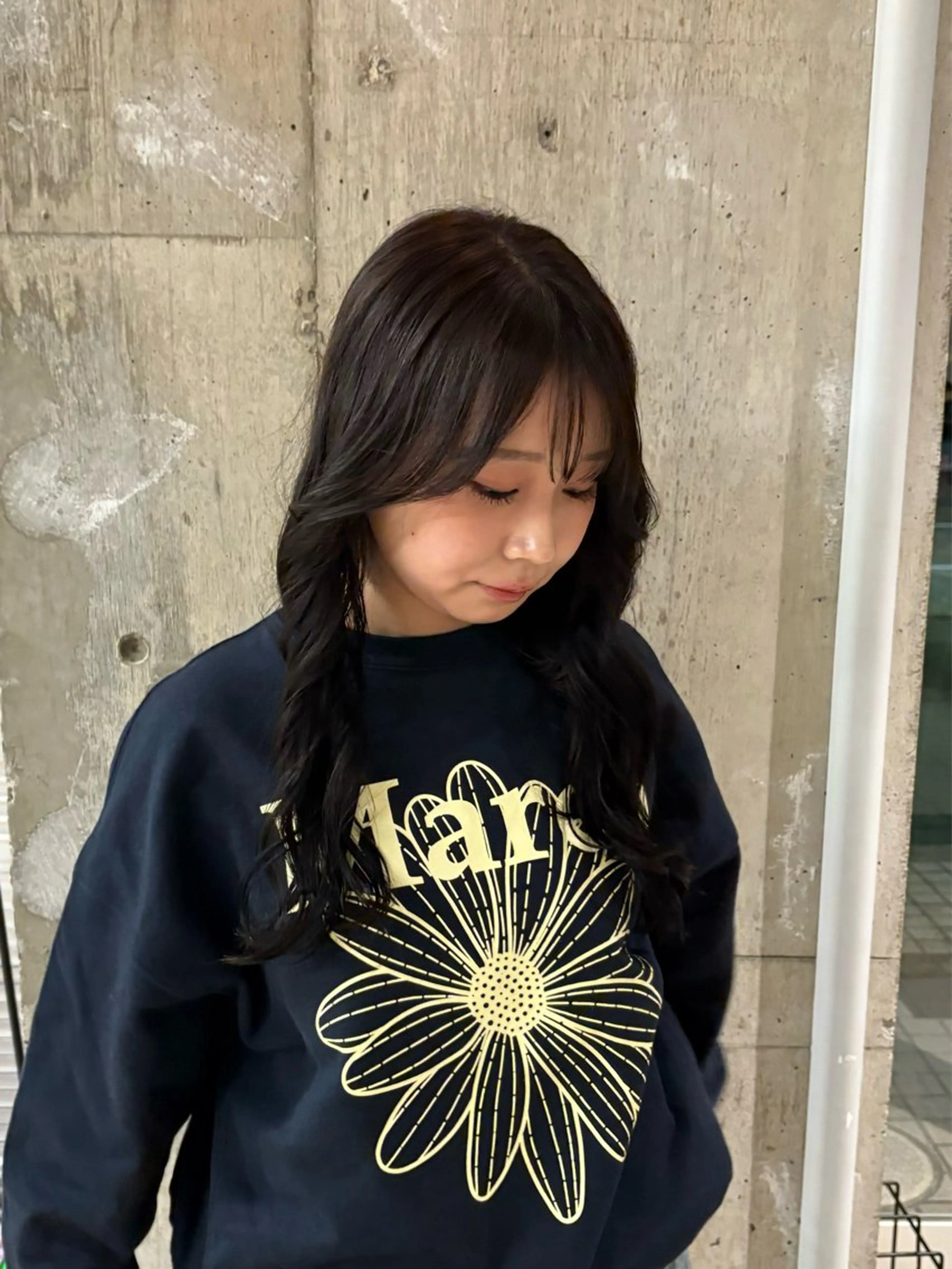 ロング カラー アッシュ ブラウンカラー 透明感カラー パープルカラー BUSH所属・BUSH なかじませりなのヘアスタイル