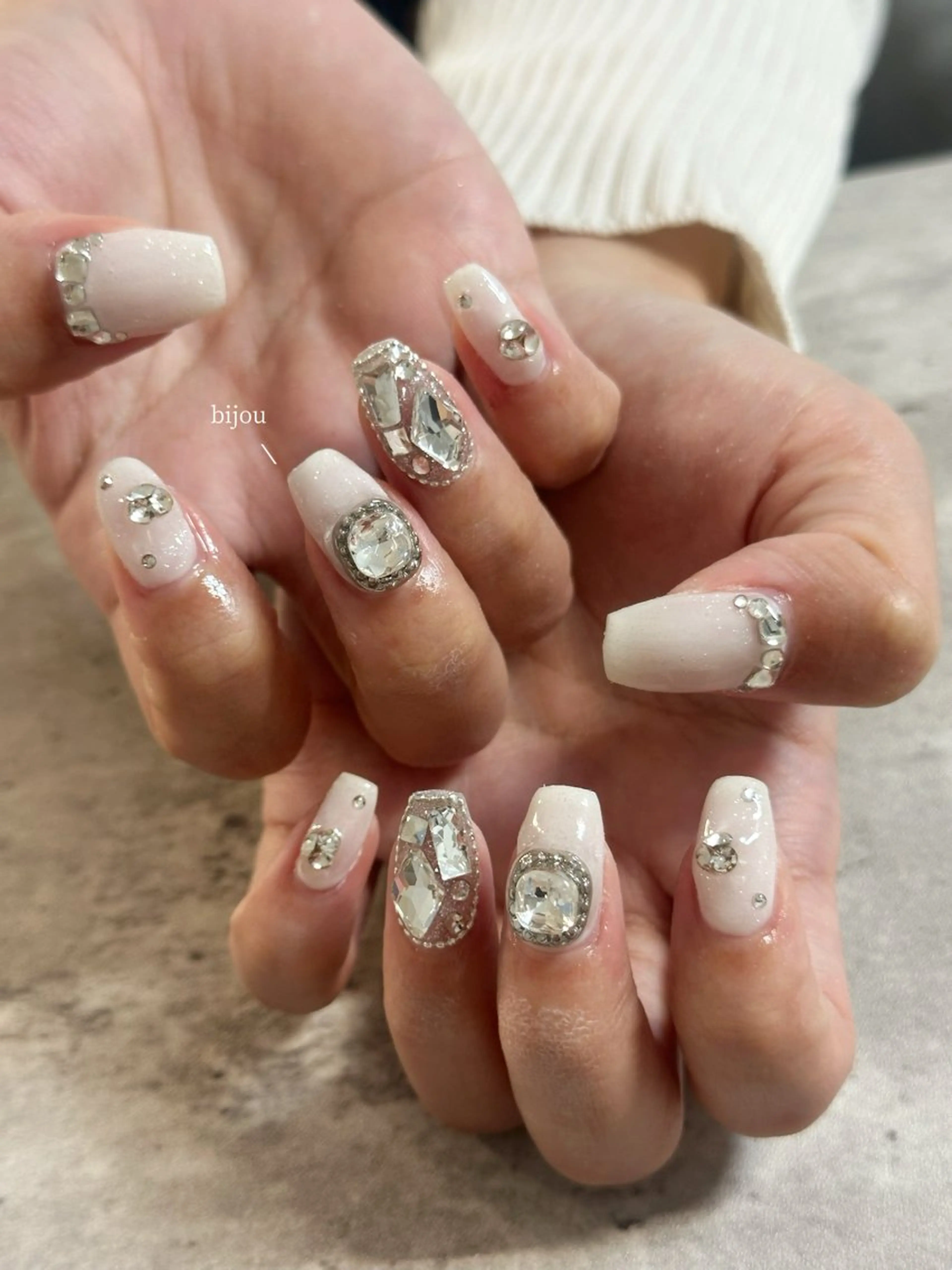 ネイル ハンドネイル One's Nail Roomのネイルデザイン