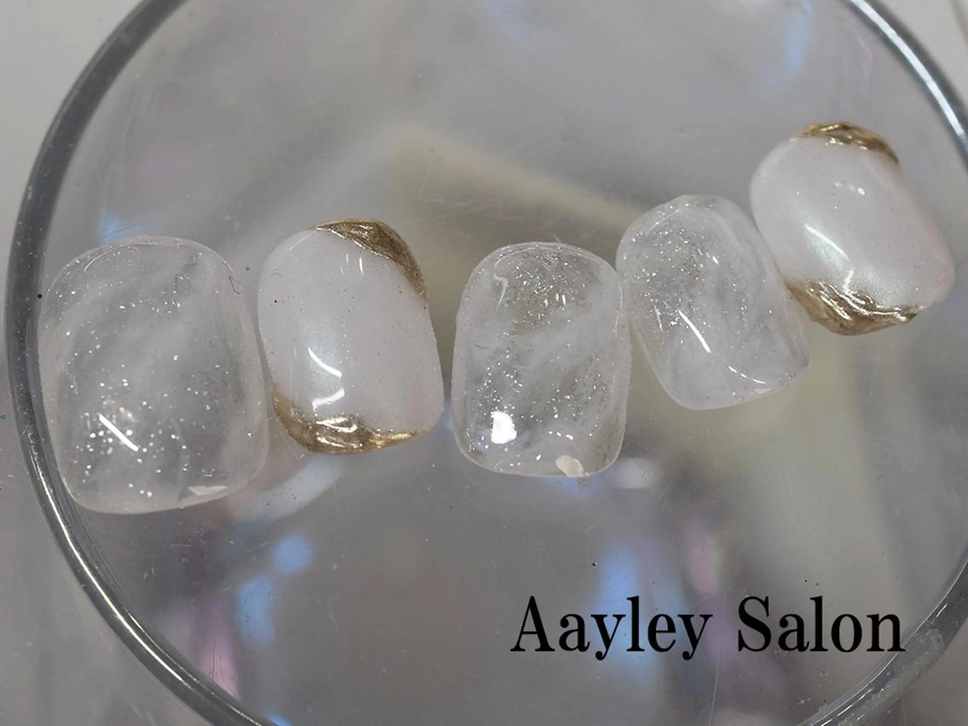 ショート カラー ネイル Aayley(アイリー)Salon所属・Aayley アイリ―サロンのネイルデザイン