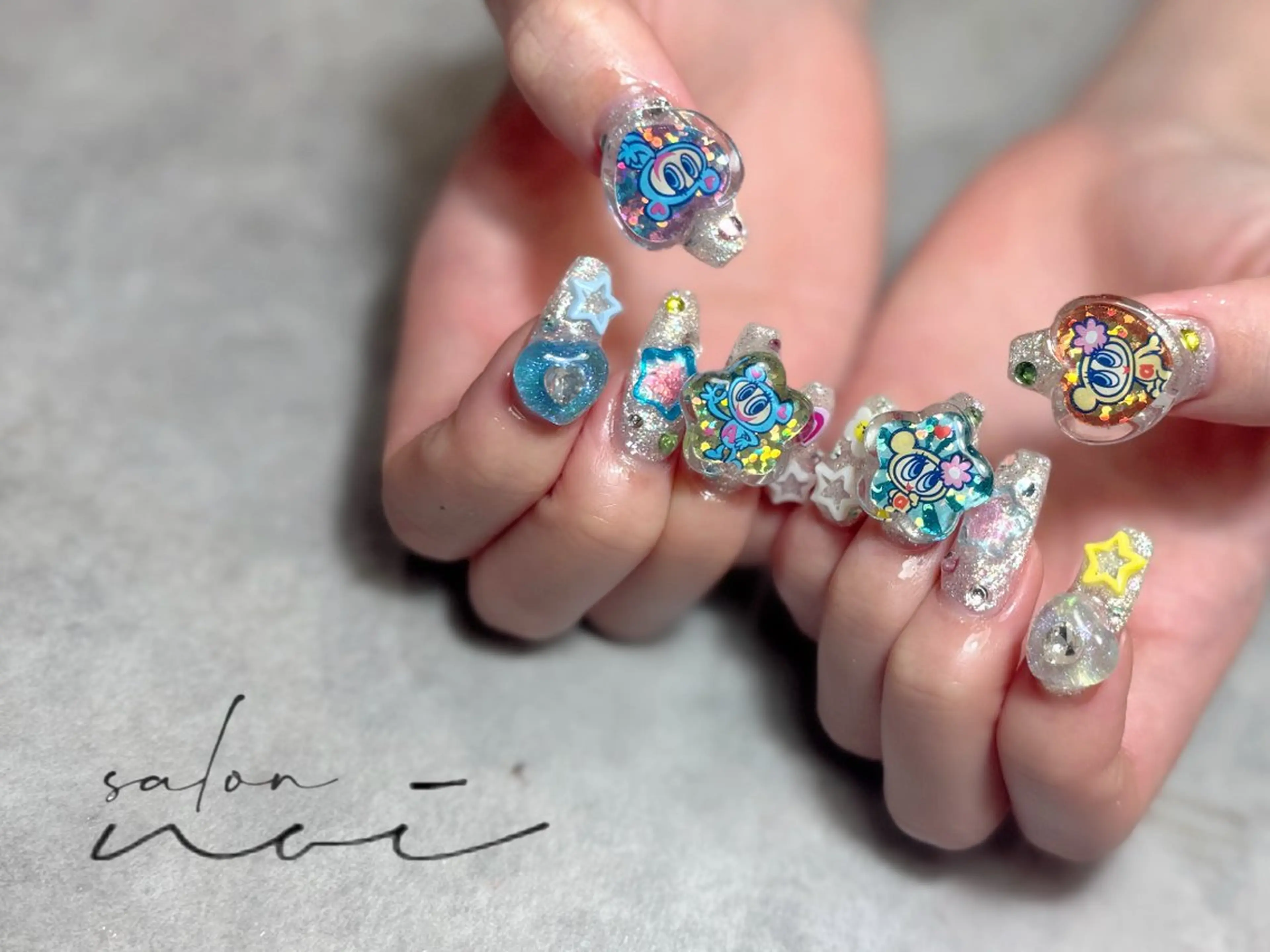 ネイル 持ち込み ハンドネイル salon noi所属・salon noiのネイルデザイン