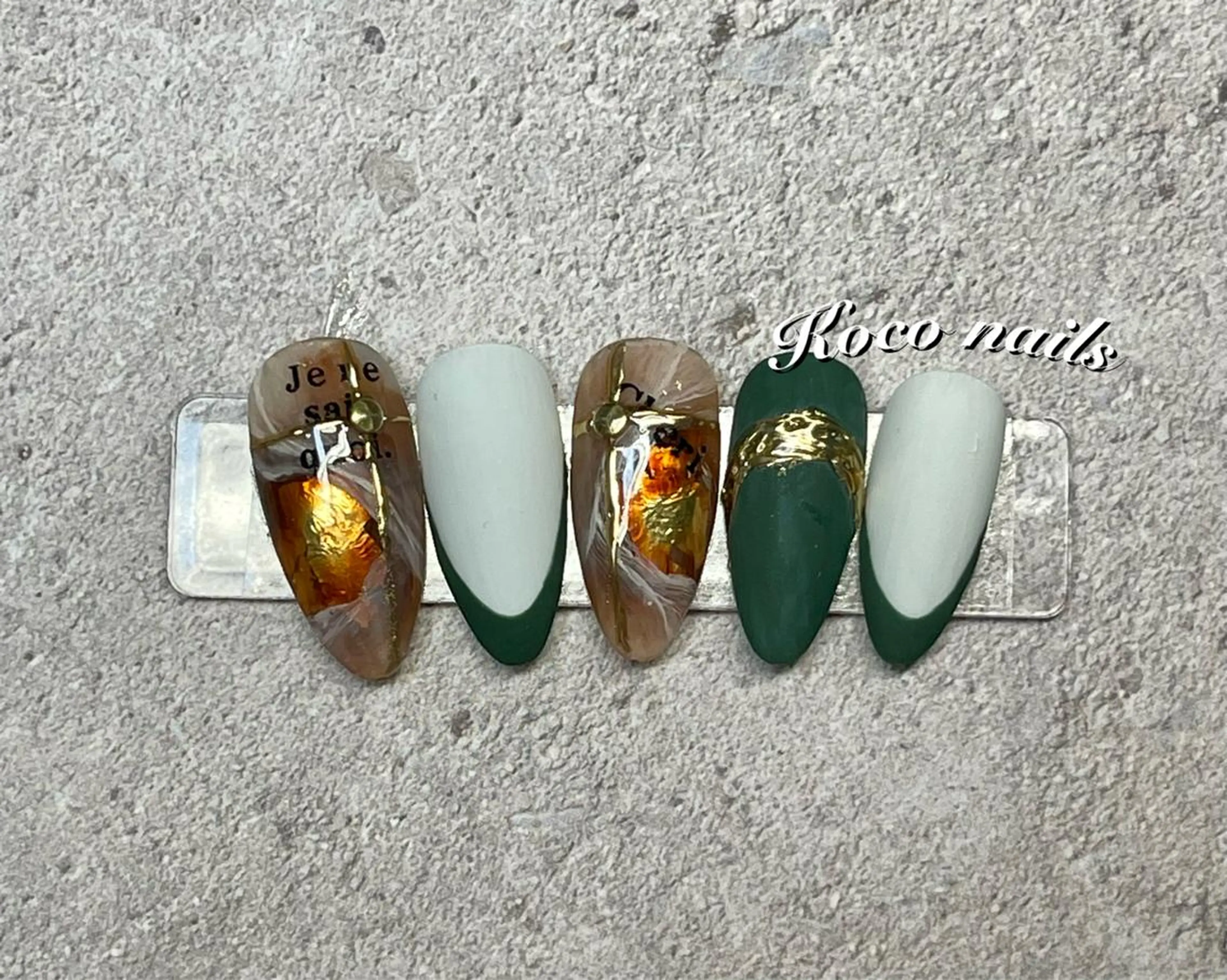 ネイル M.N_ nailのネイルデザイン