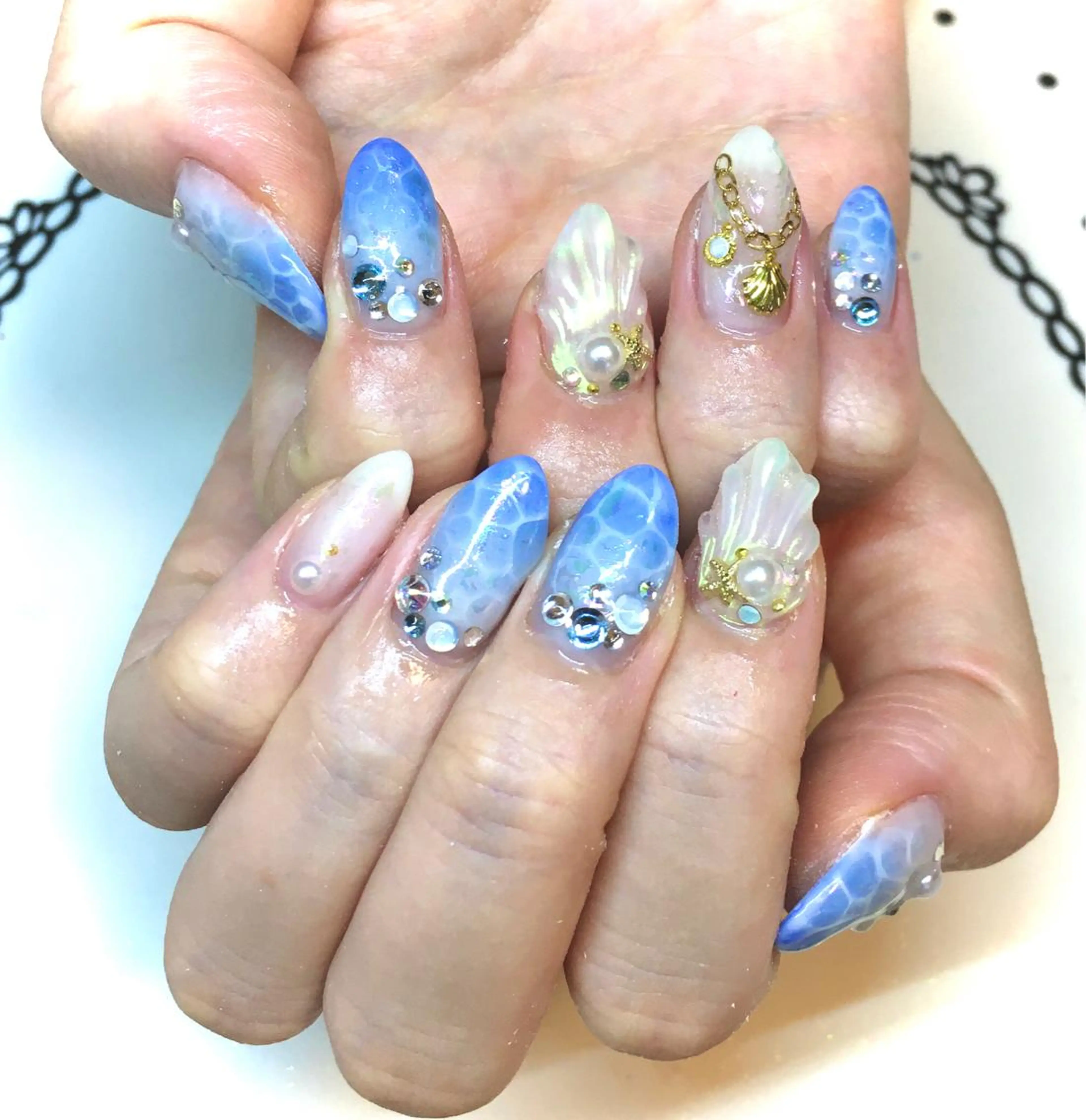 ネイル ハンドネイル nailsalon sugarr所属・nailist cocoのネイルデザイン