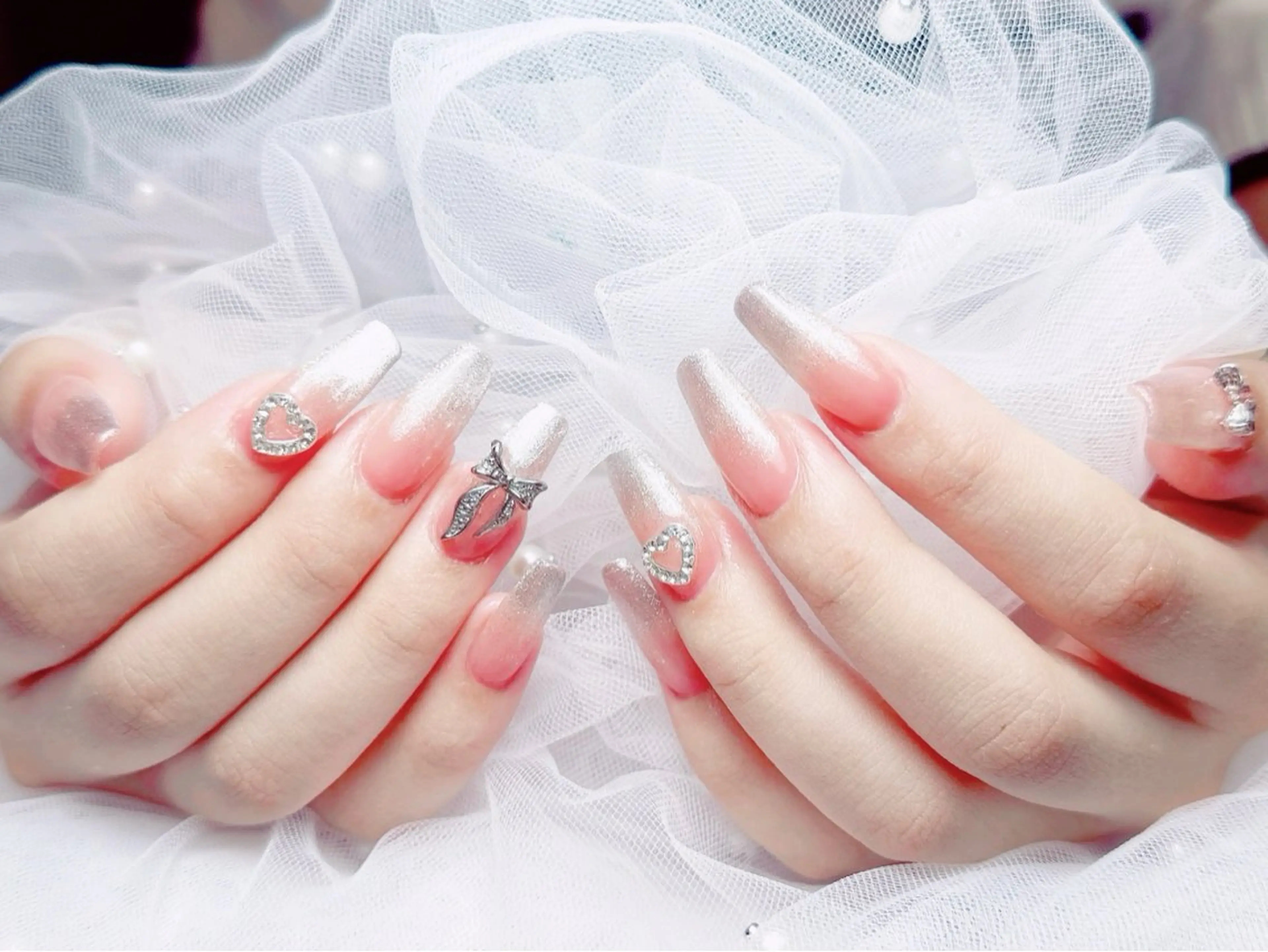 ネイル ハンドネイル ロータス ネイルサロンのネイルデザイン