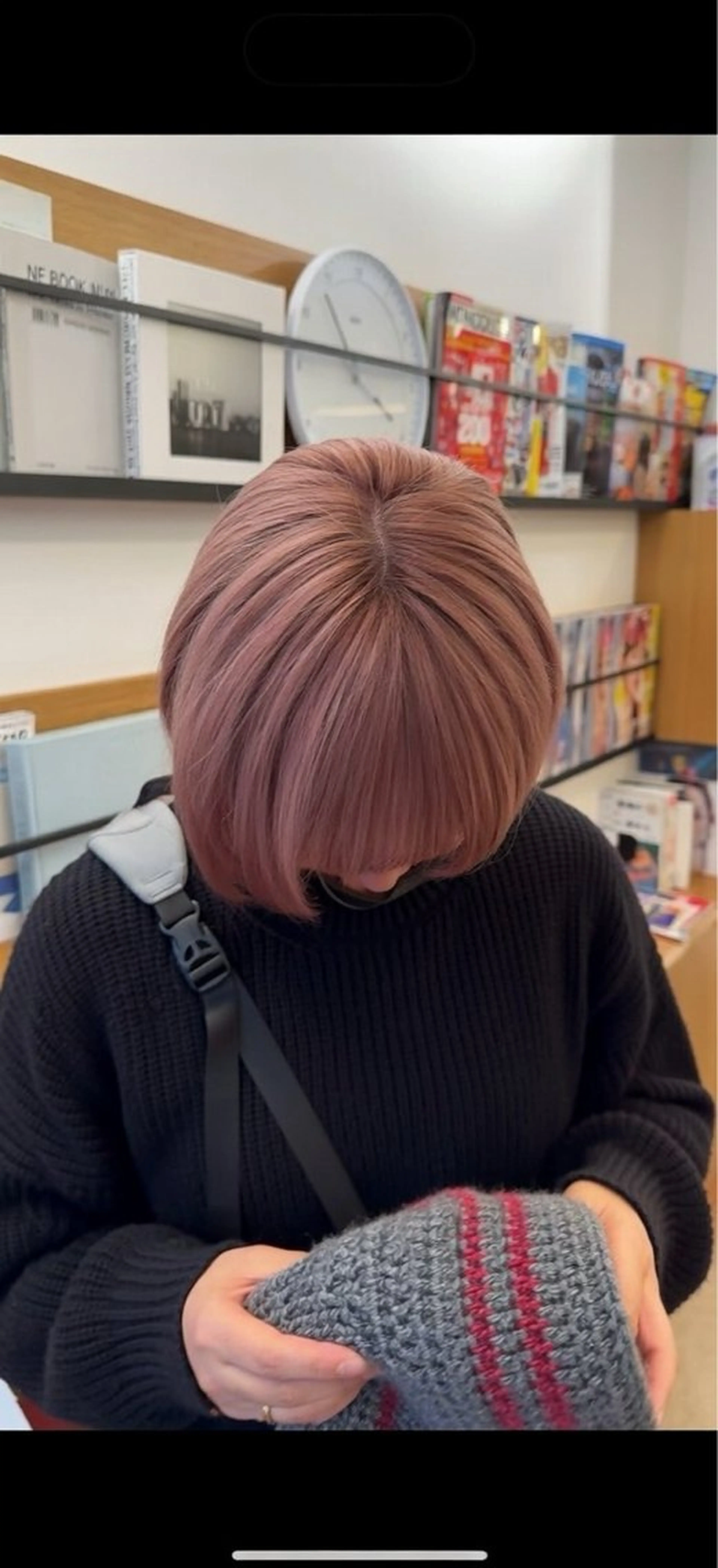 ショート カラー 切りっぱなしボブ ブリーチ ボブ カット ヘアカラー トリートメント リンダ所属・ボブ/ブリーチ /顔周り/すずきのヘアスタイル