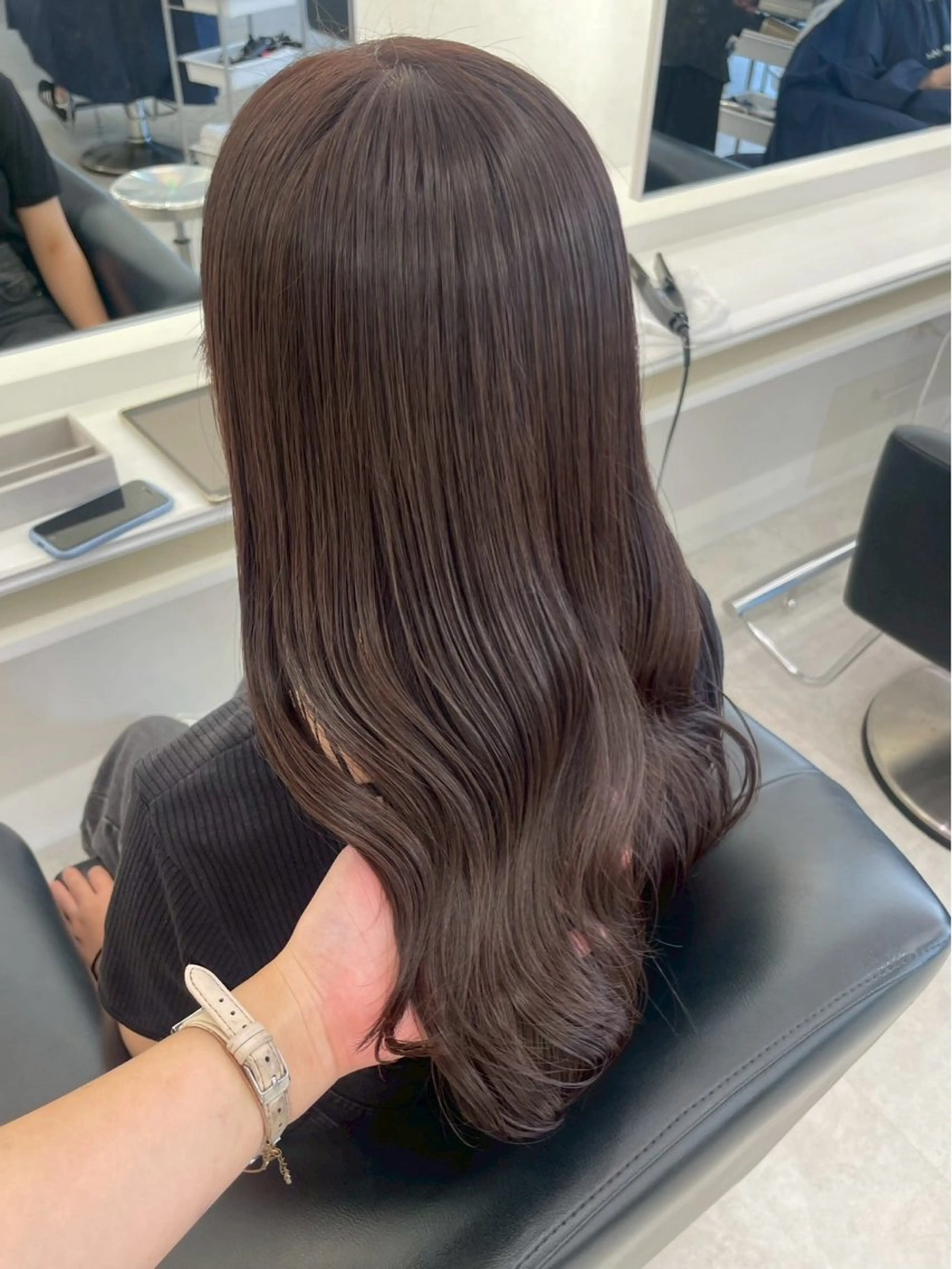 ロング カラー ParveMix 楠本結菜のヘアスタイル