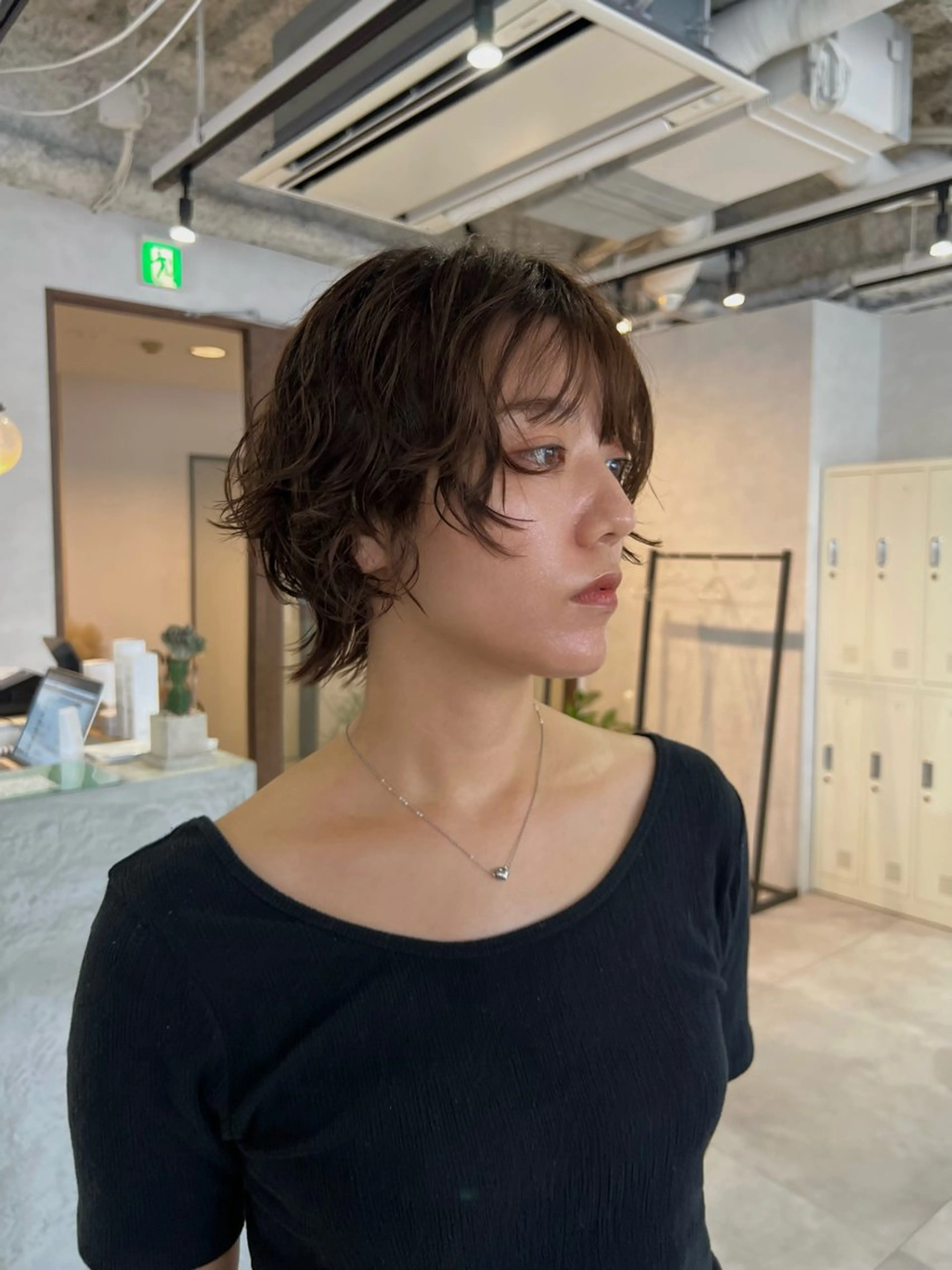 ショート レイヤーカット ウルフカット ウルフレイヤー カット パーマ レイヤーヘア/パーマ 村中　仁人のヘアスタイル