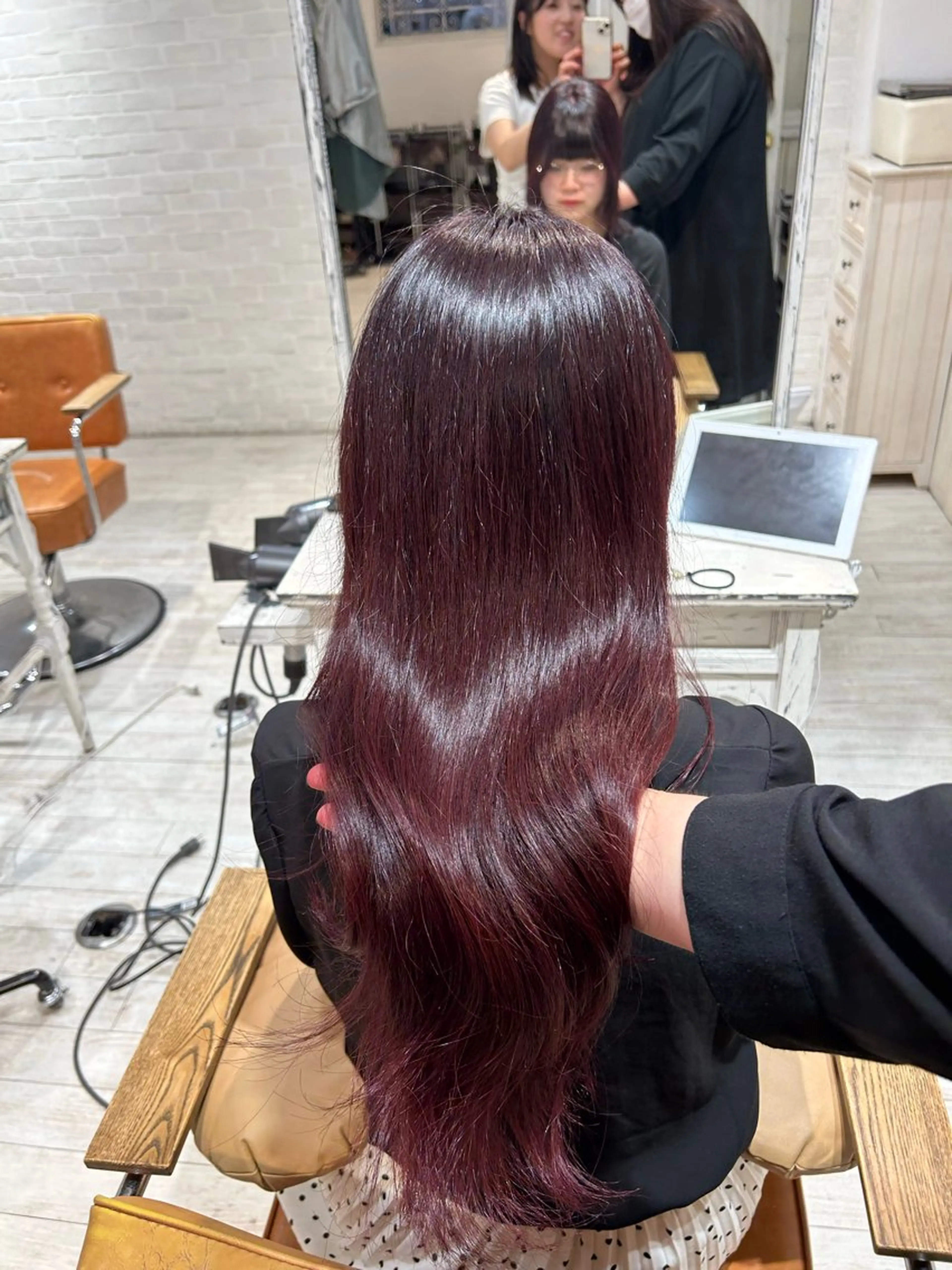 ロング グランジフェミニン 🪽比内千聖のヘアスタイル
