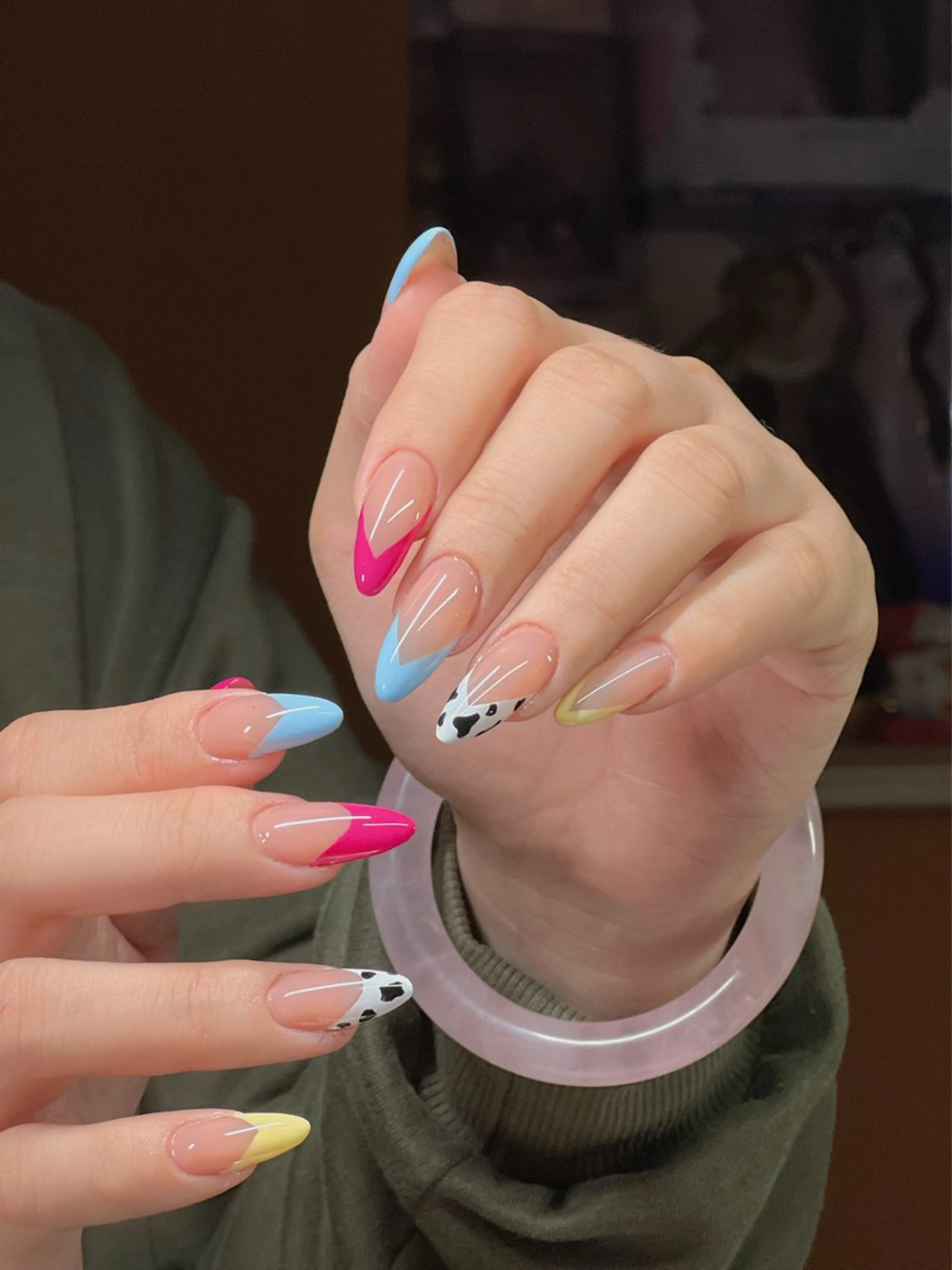 メンズ ネイル アートネイル フレンチネイル ジェルネイル キラキラネイル パラジェル ハンドネイル Bloom スカルプ専門店のネイルデザイン