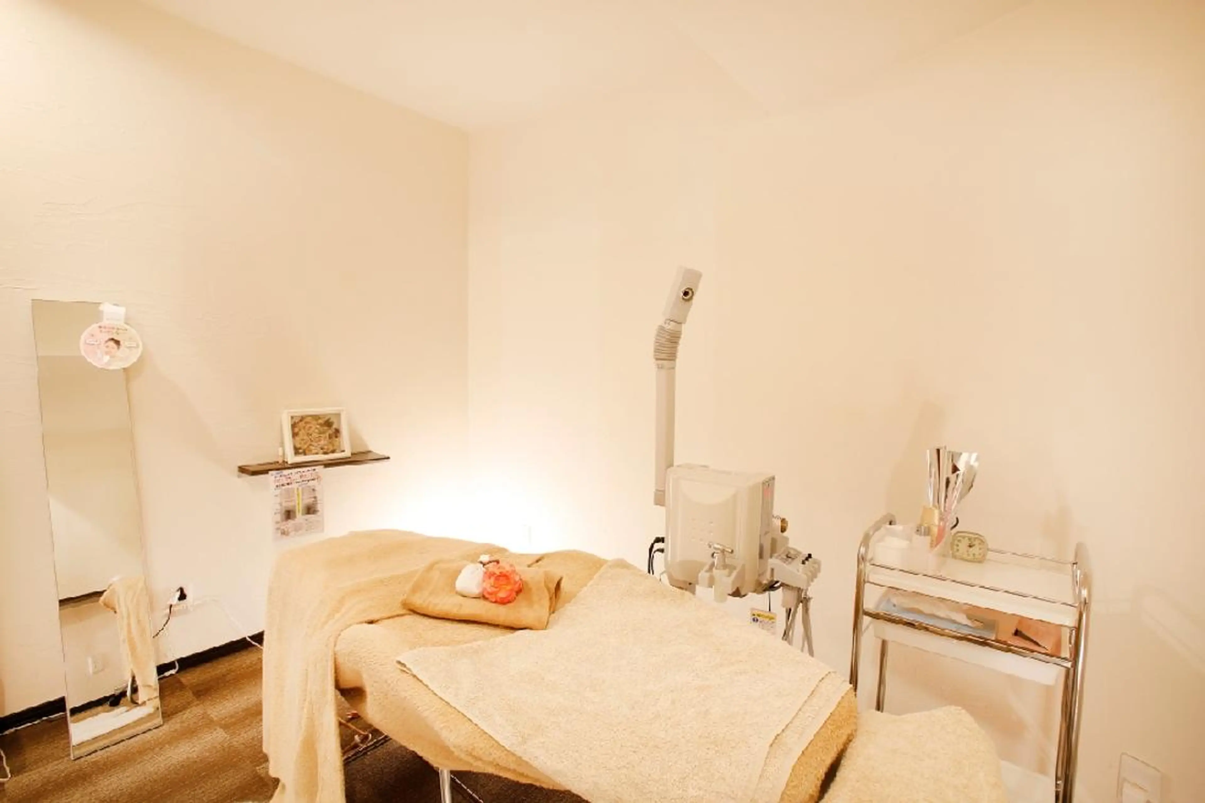 MENARD esperancerave所属・若園 麻理子のエステ・リラクイメージ