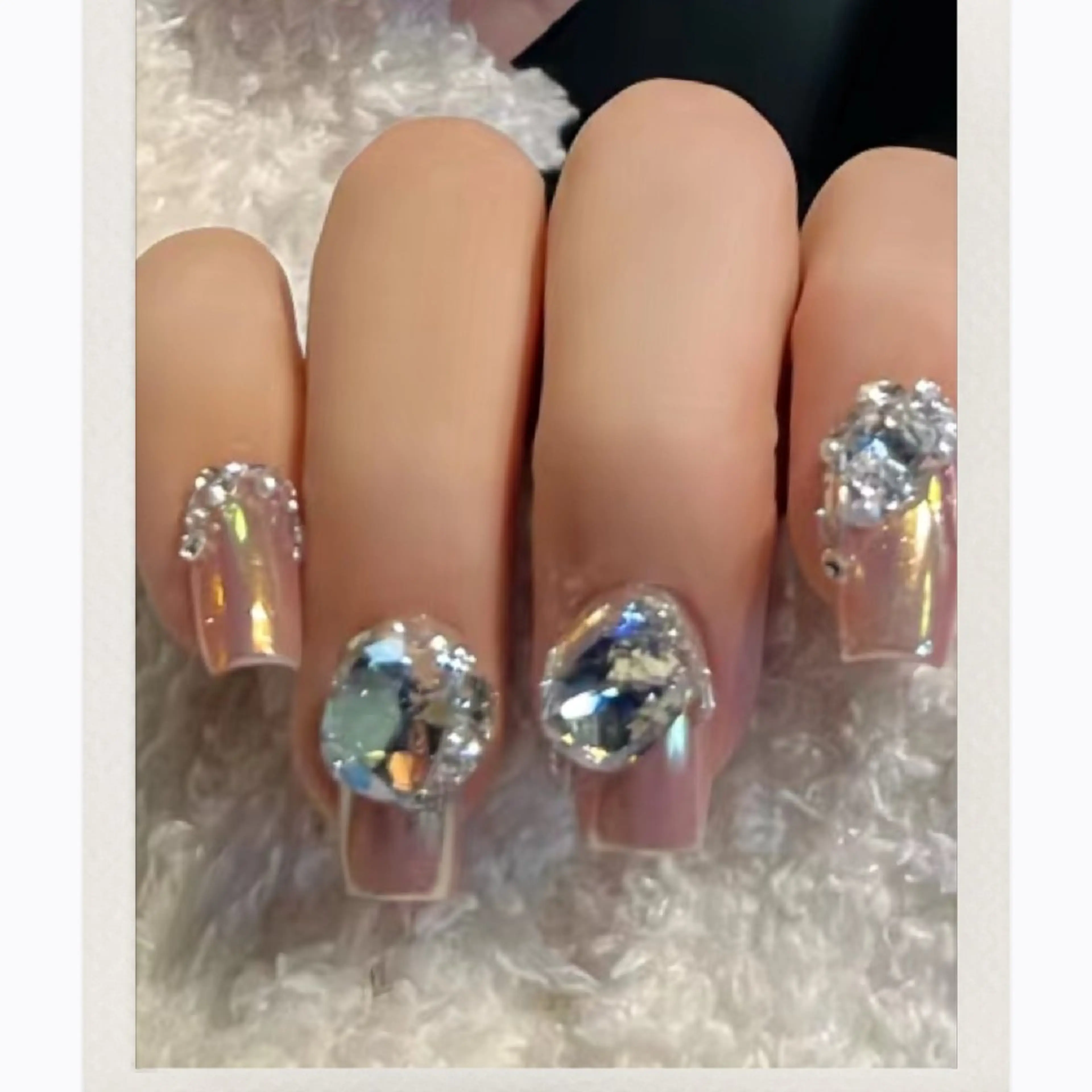 ネイル ハンドネイル ネイリストゆか💅 長さだし、深爪矯正のネイルデザイン