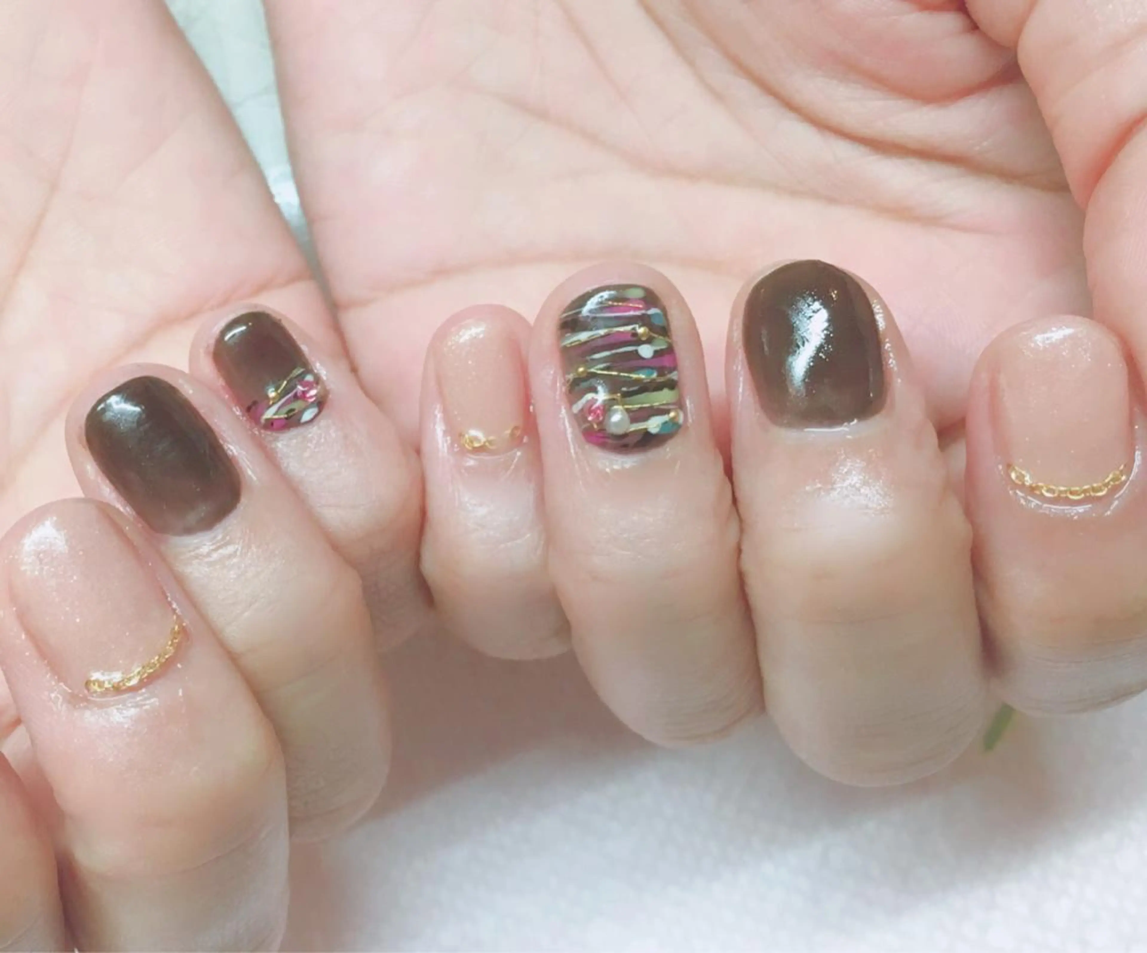 ネイル ツイードネイル サロンド プラージュのネイルデザイン