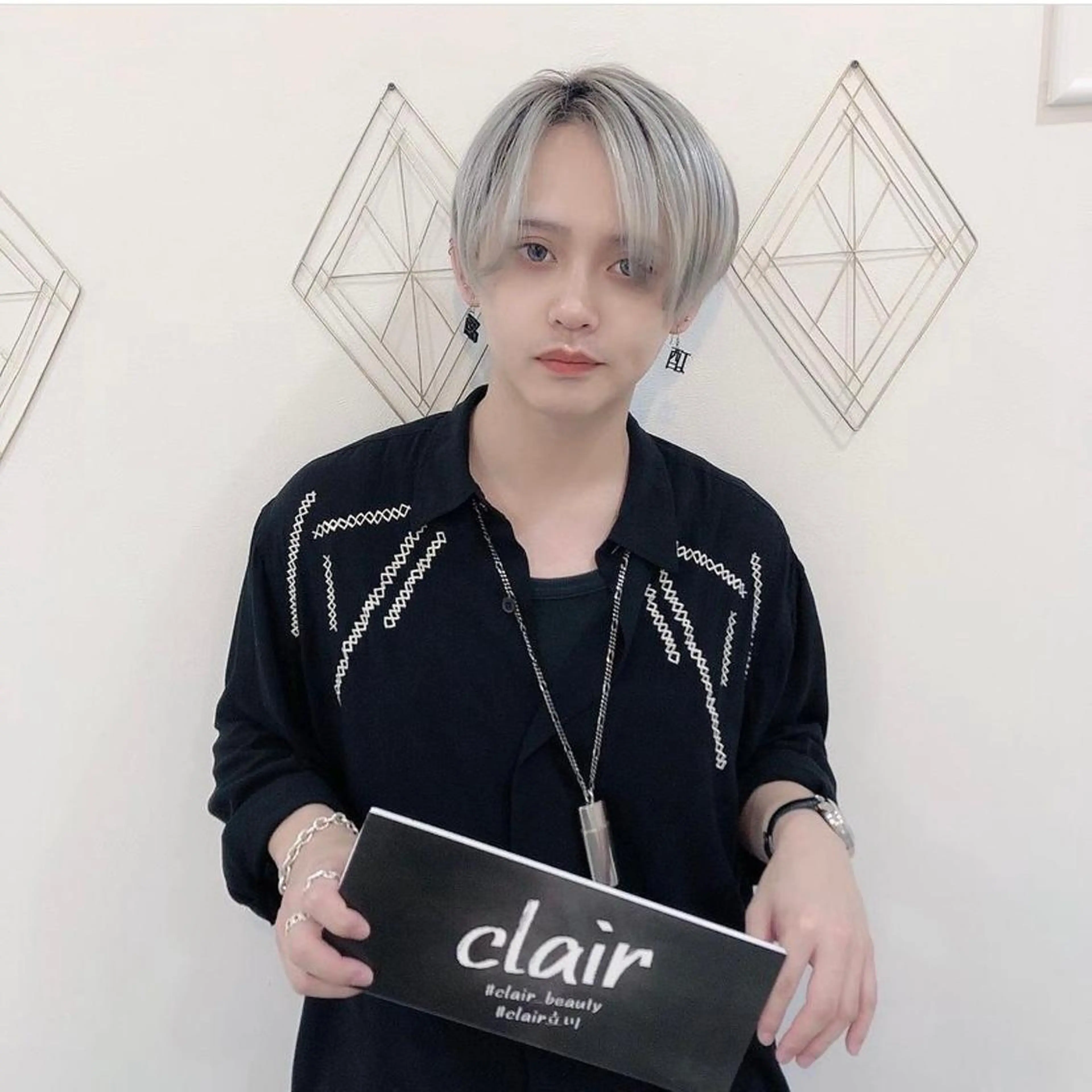 ロング カラー ヘアアレンジ メンズ ネイル マツエク・マツパ メンズネイル clair立川店所属・PRSSS立川 matsudaのエステ・リラクイメージ
