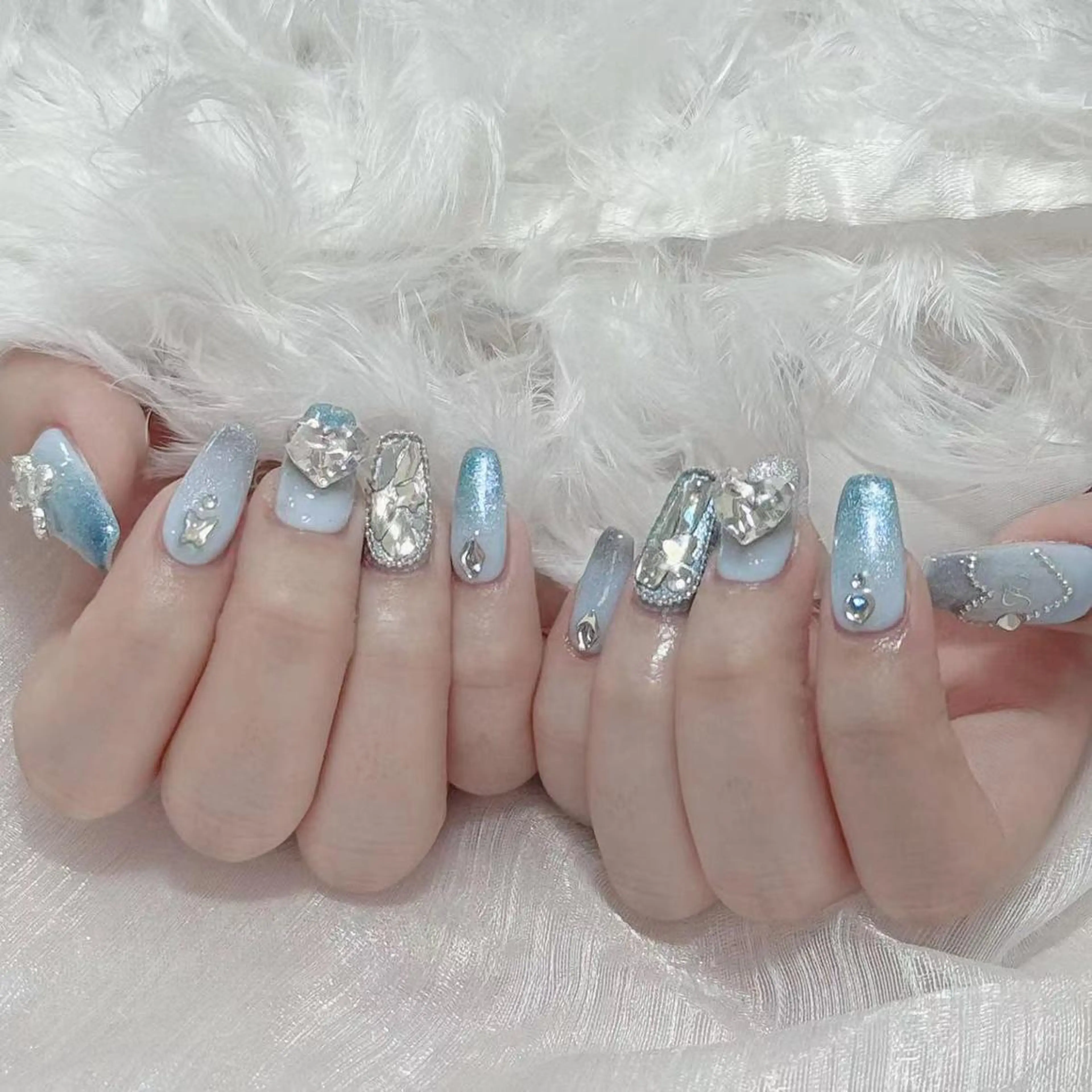 ネイル 持ち込み ハンドネイル DIAMOND 💅のネイルデザイン