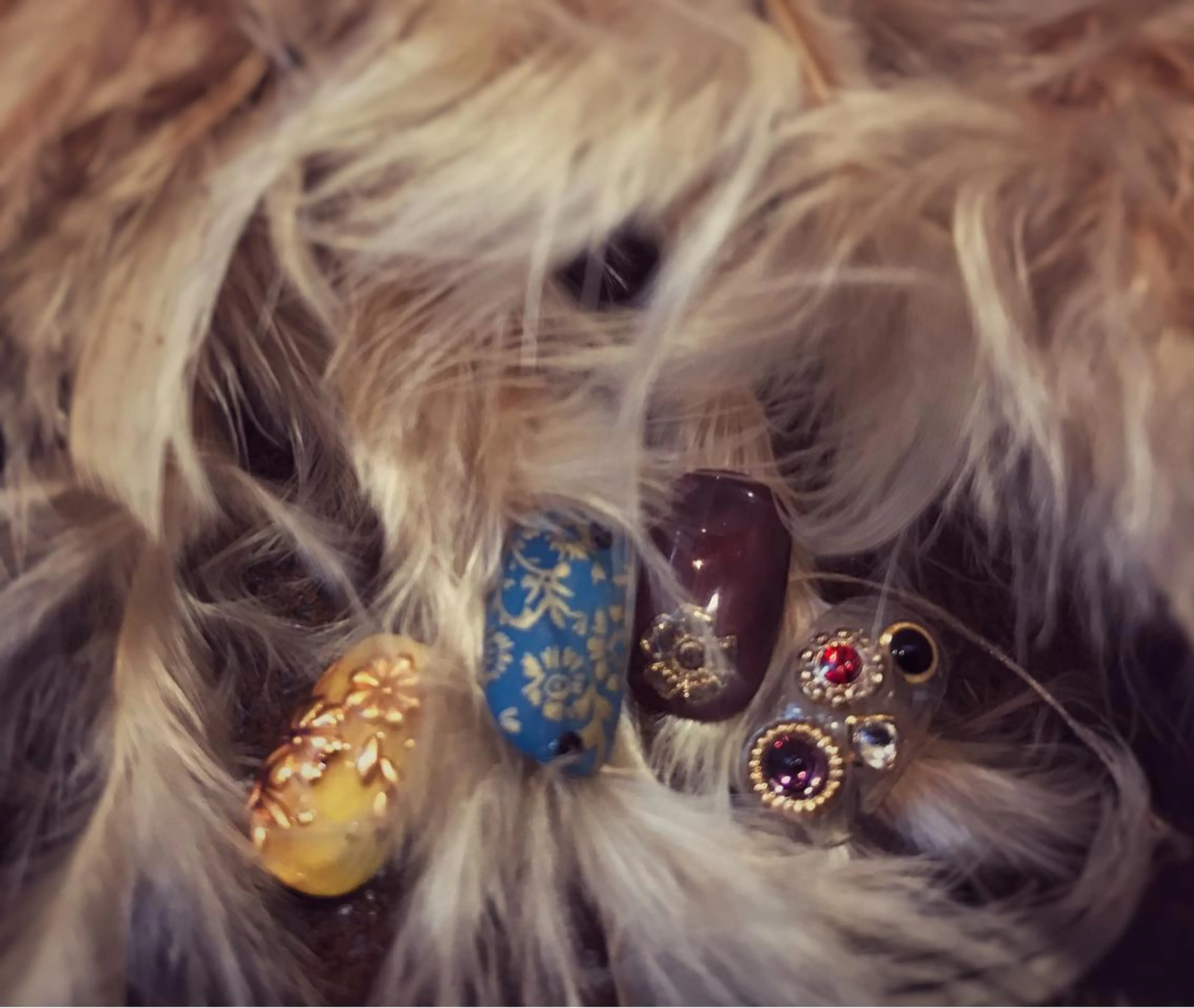 ネイル nail atelier AMBER所属・saori .の眉毛・アイブロウイメージ