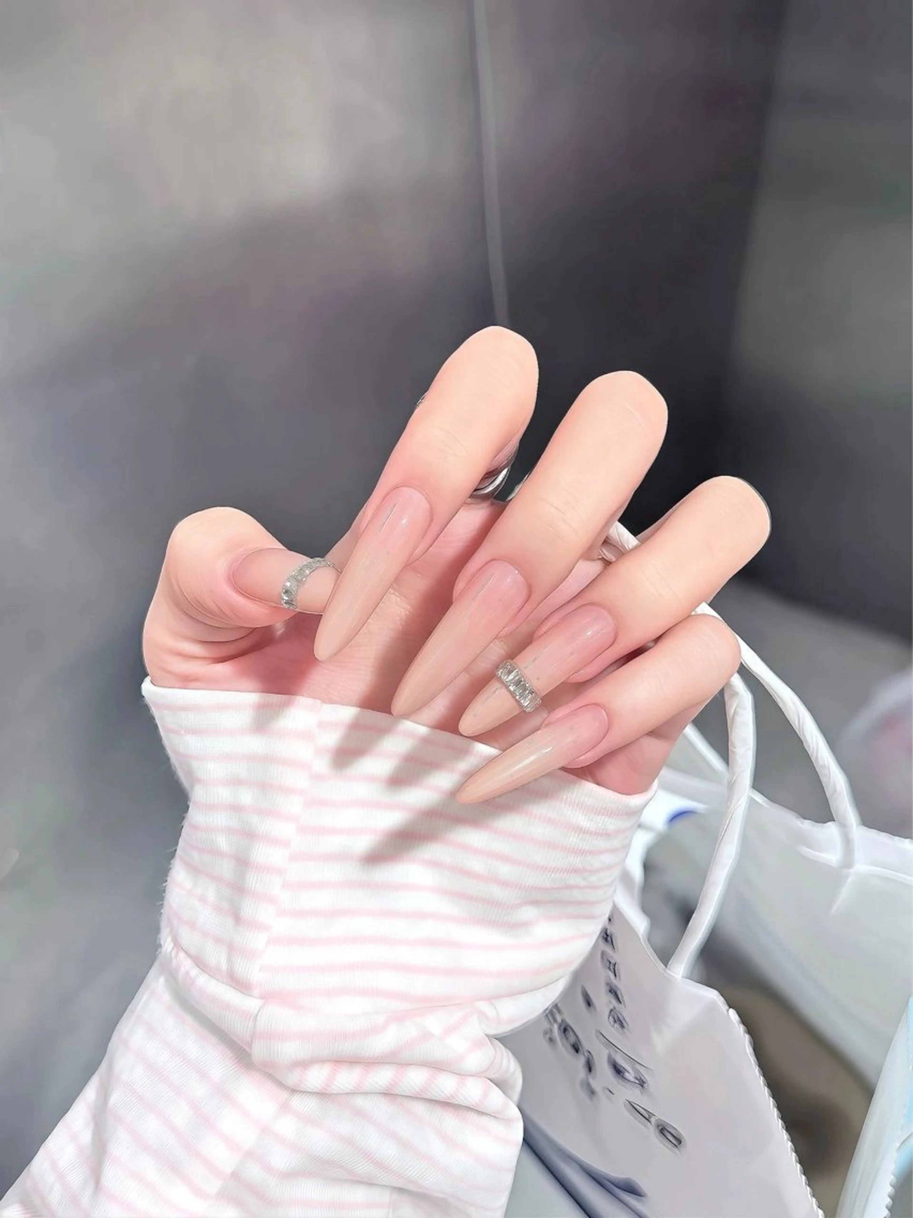 ミディアム 高橋 日向のネイルデザイン