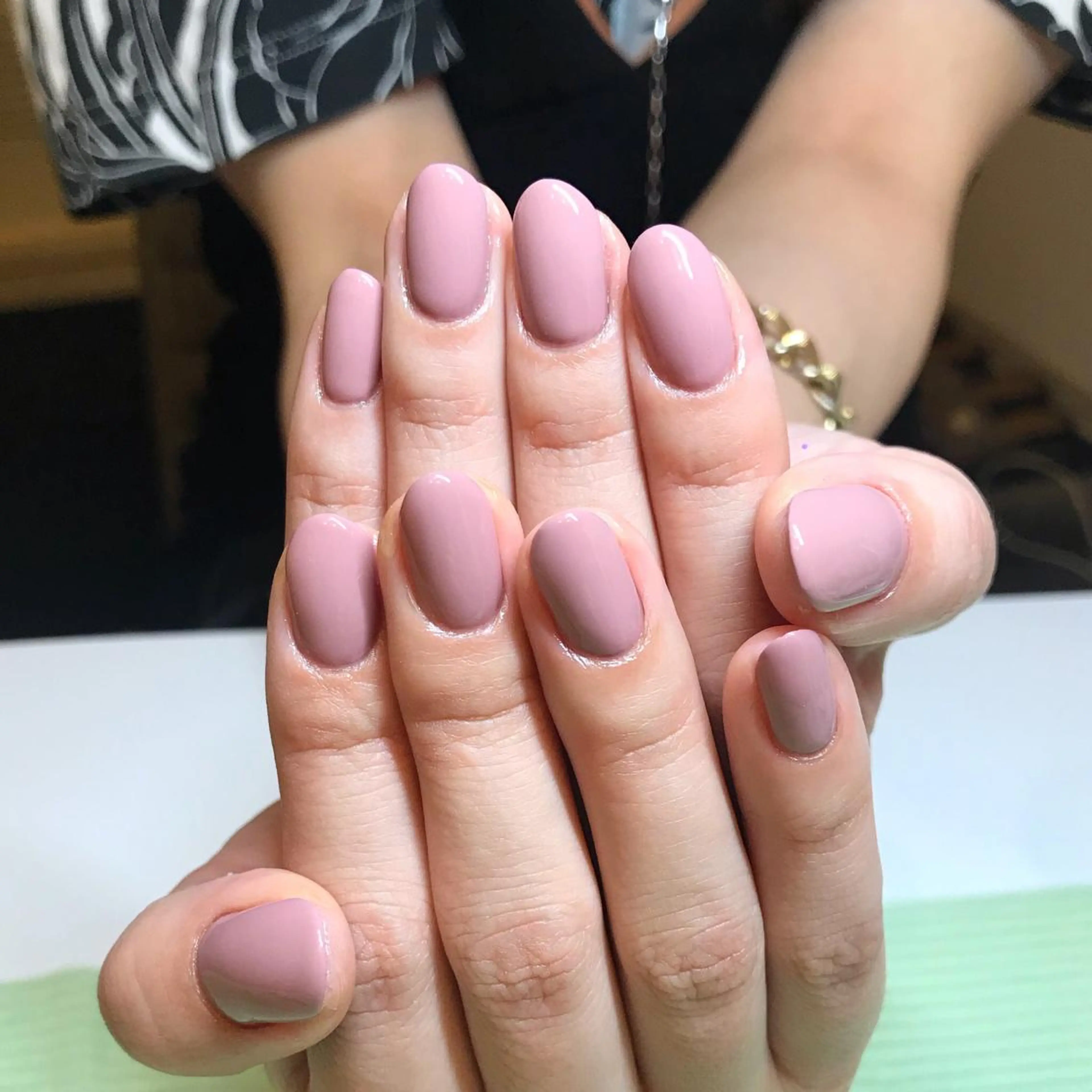 ワンカラー　ジェルネイル　（オフあり）の写真