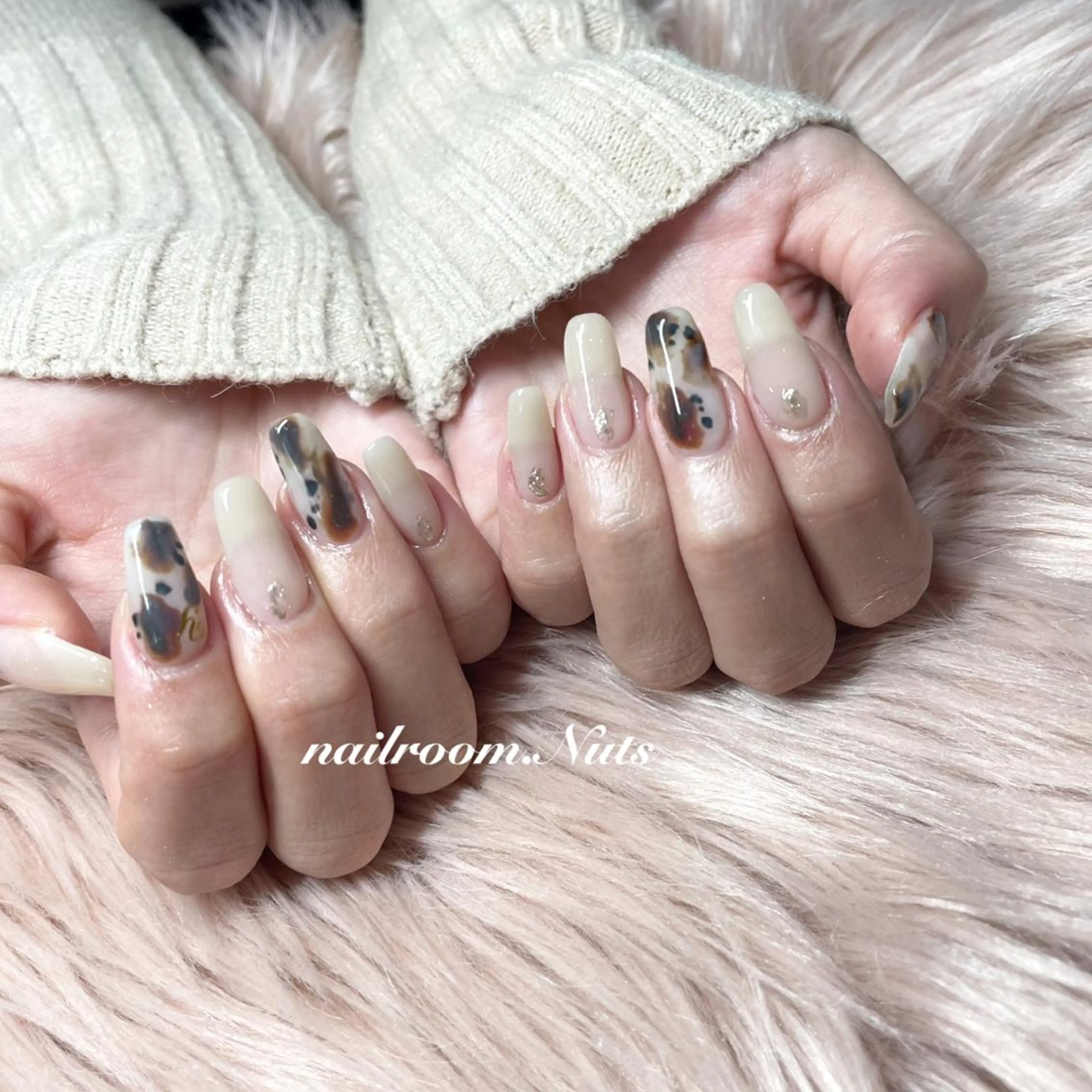 ネイル ハンドネイル nailsalon Nutsのネイルデザイン