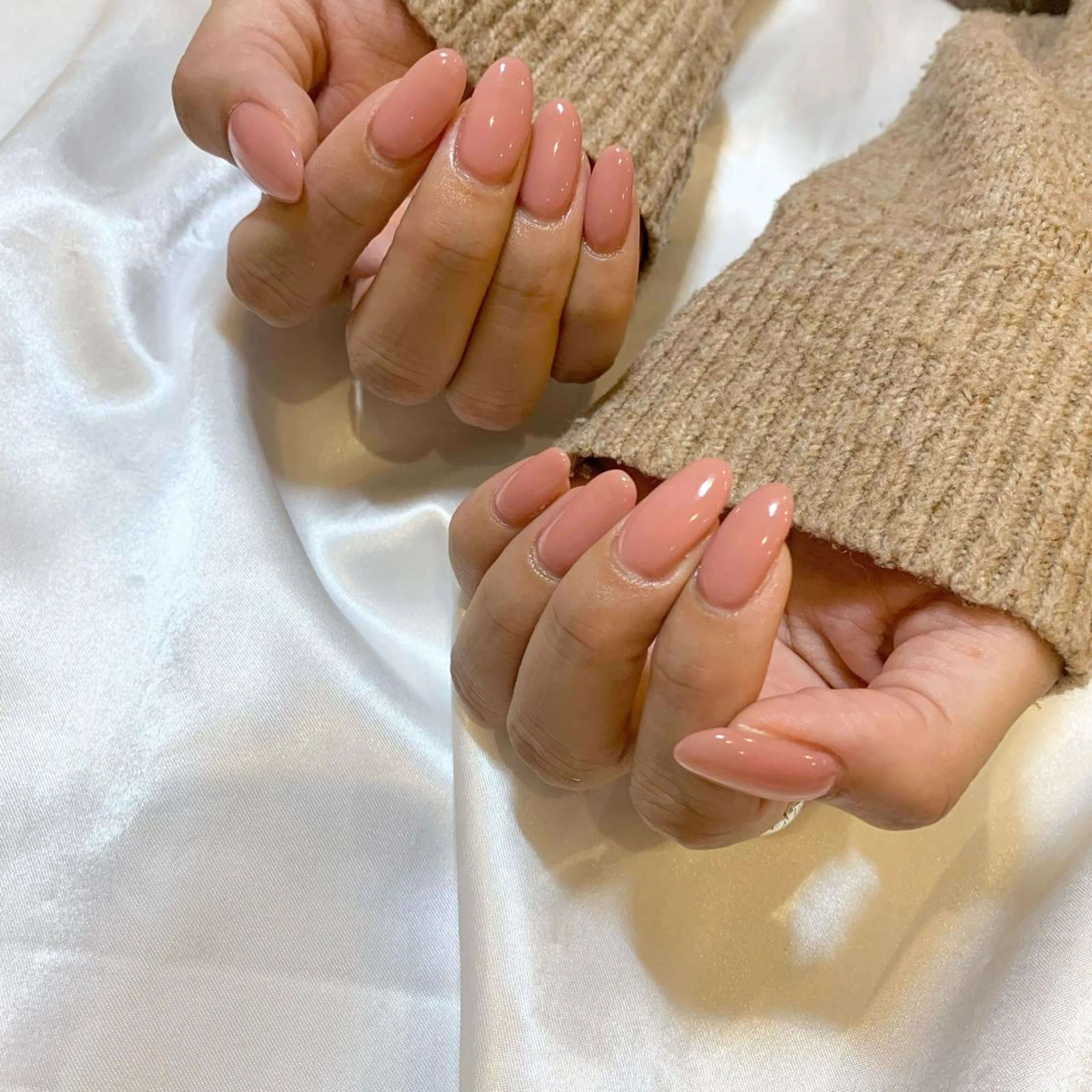 ネイル オフィスネイル ピンク ハンドネイル ui nailのネイルデザイン