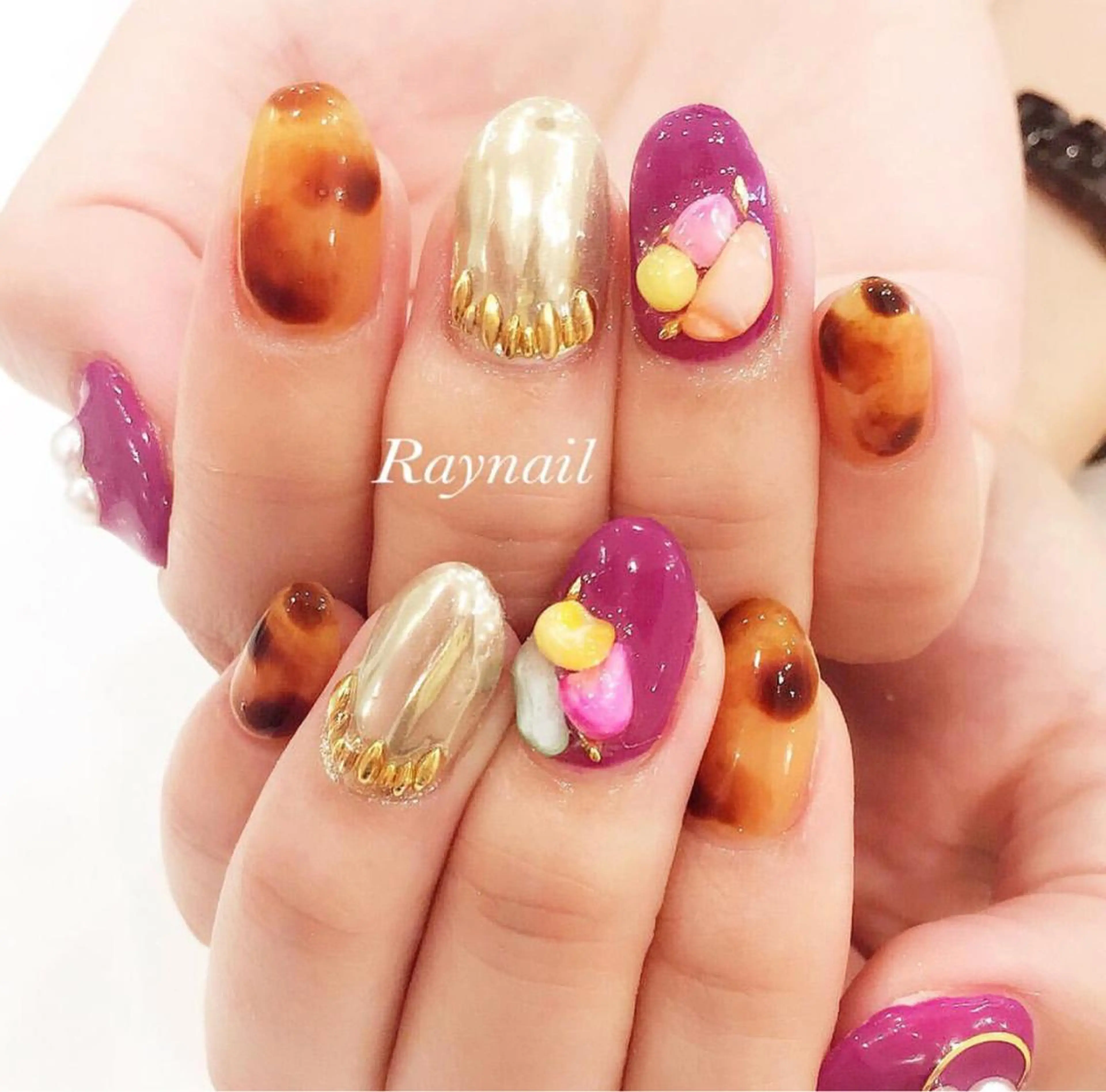 ネイル nailstudio ′ecole所属・nailstudio ′ecoleのネイルデザイン