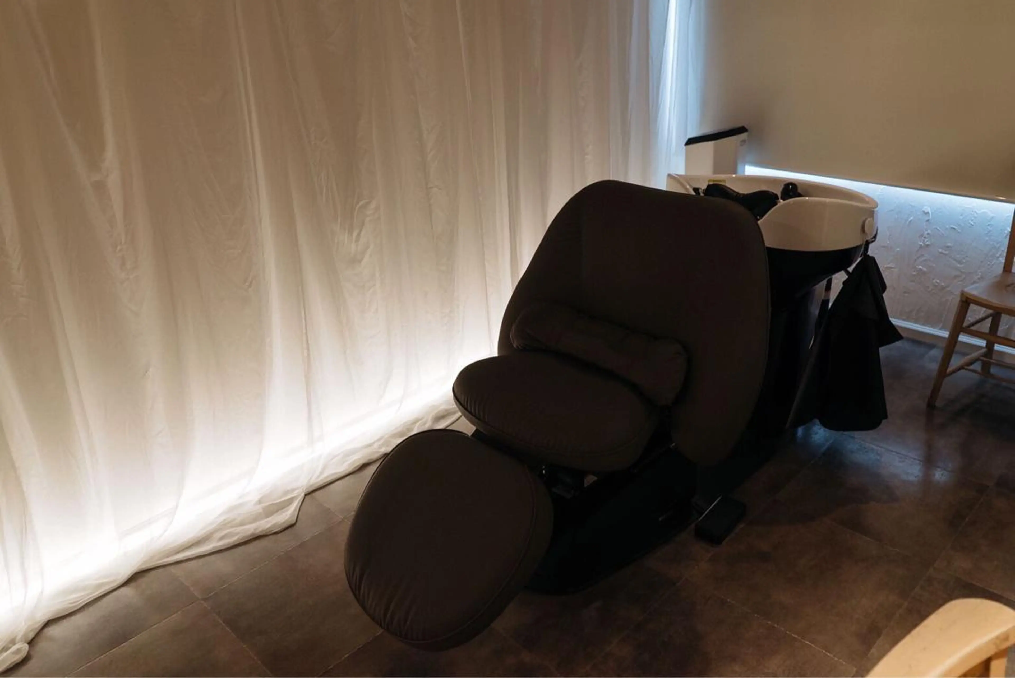 AMIES所属・AMIES (エイミス)のエステ・リラクイメージ