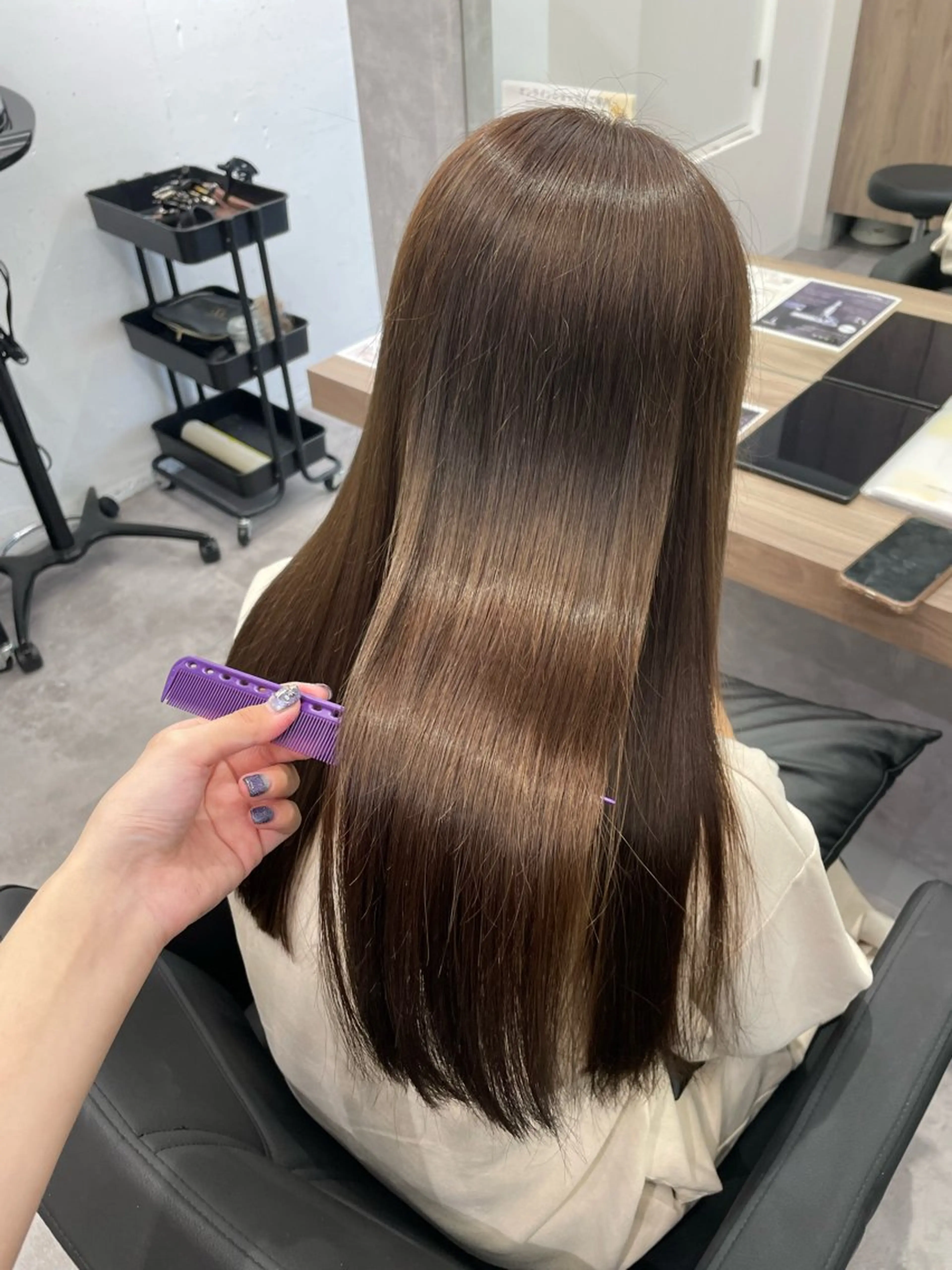 ロング カラー カット Nail &Beauty by UNO伊勢原所属・COCO .のヘアスタイル