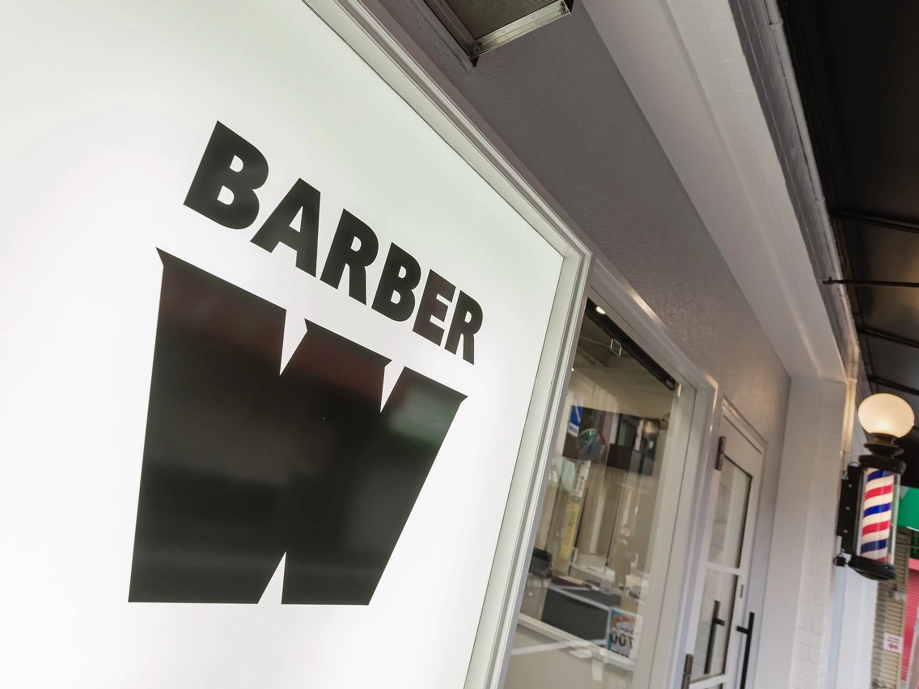 BARBER W FUJIのヘアスタイル
