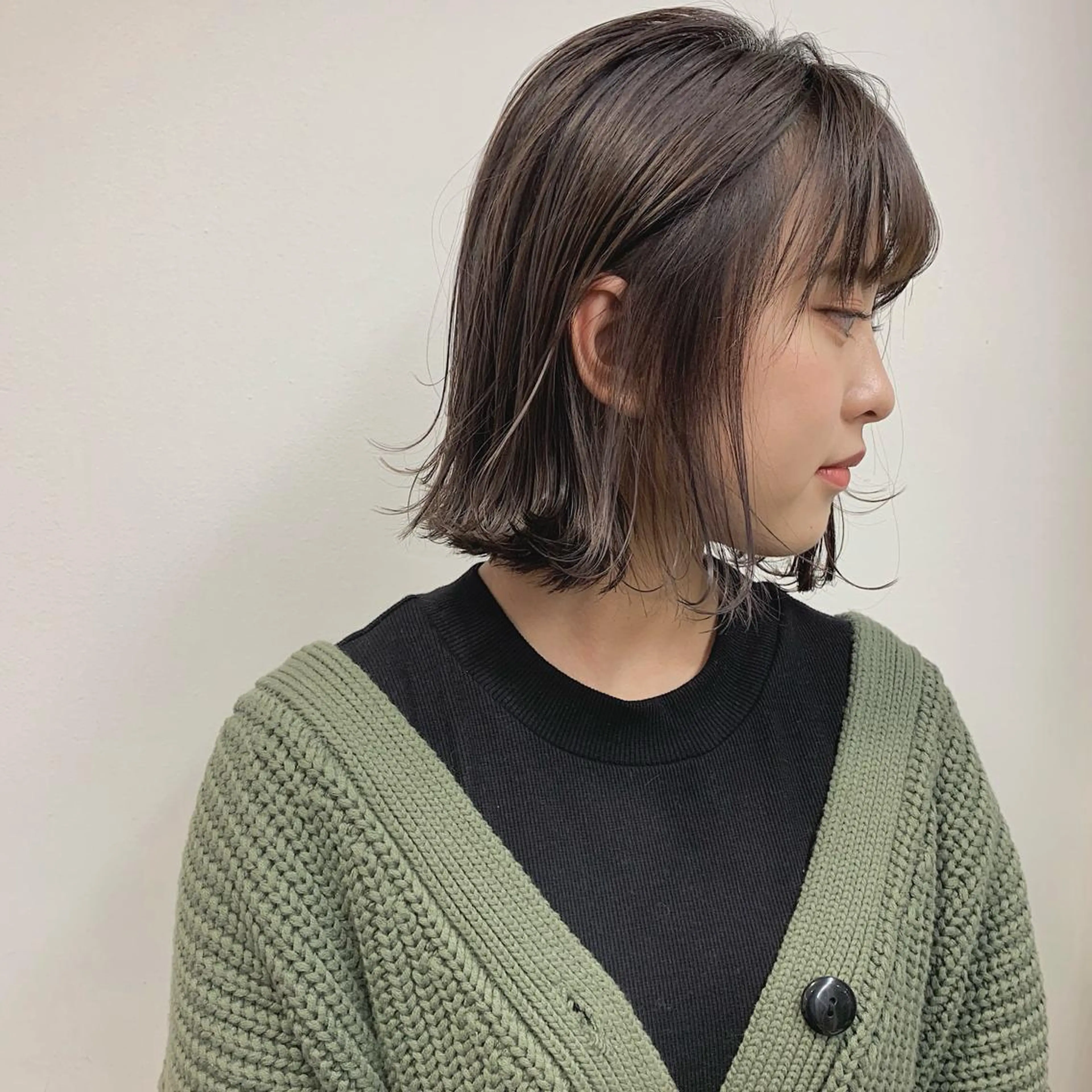 ショート カラー ブリーチ ケアブリーチ グレージュ カット ヘアカラー トリートメント ハイトーンこそキレイ に◎佐藤雄太のヘアスタイル