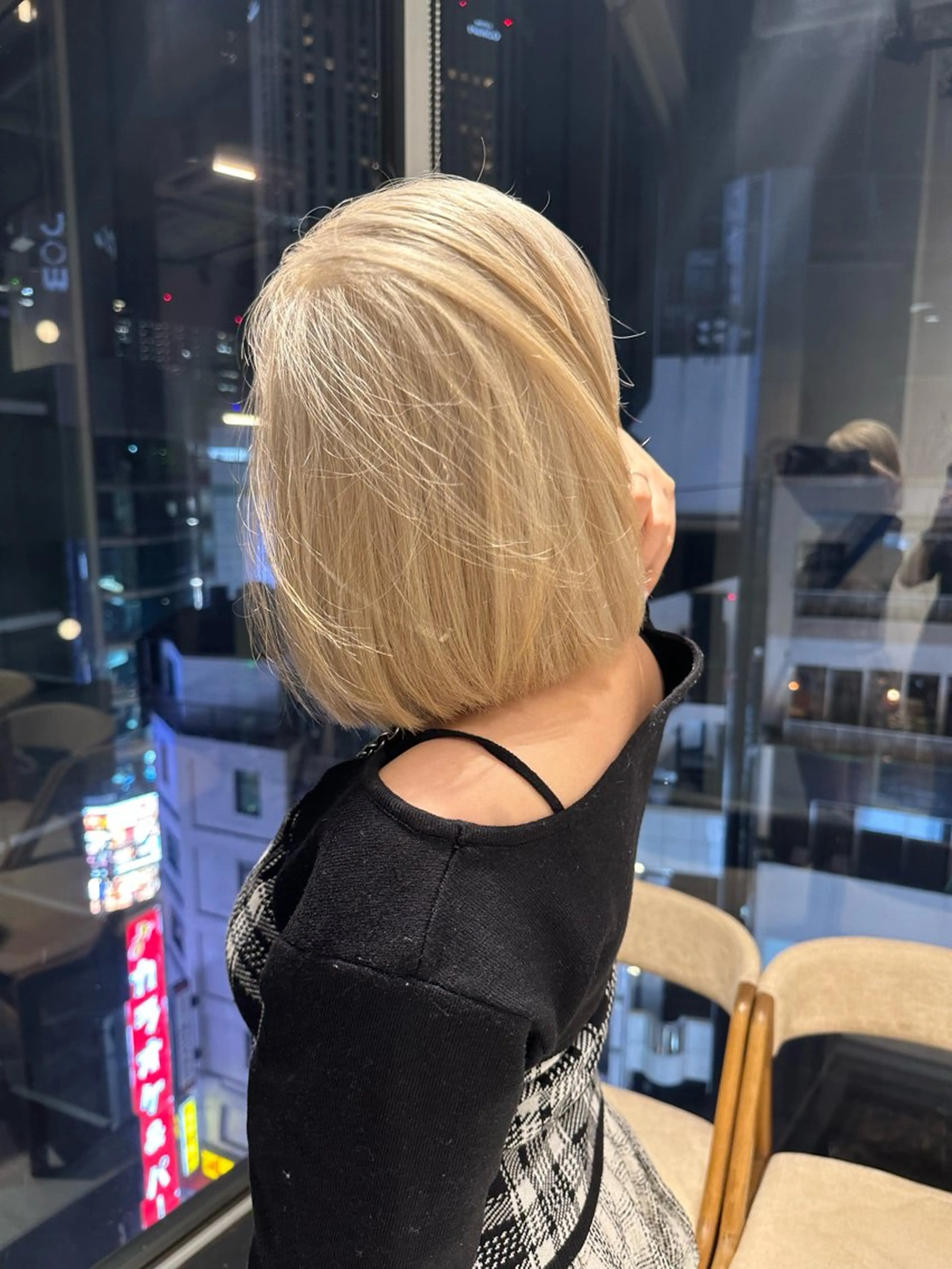 ショート カラー カット ヘアカラー トリートメント ベージュ🧸🤎/ブ リーチ/あかね🕊️のヘアスタイル