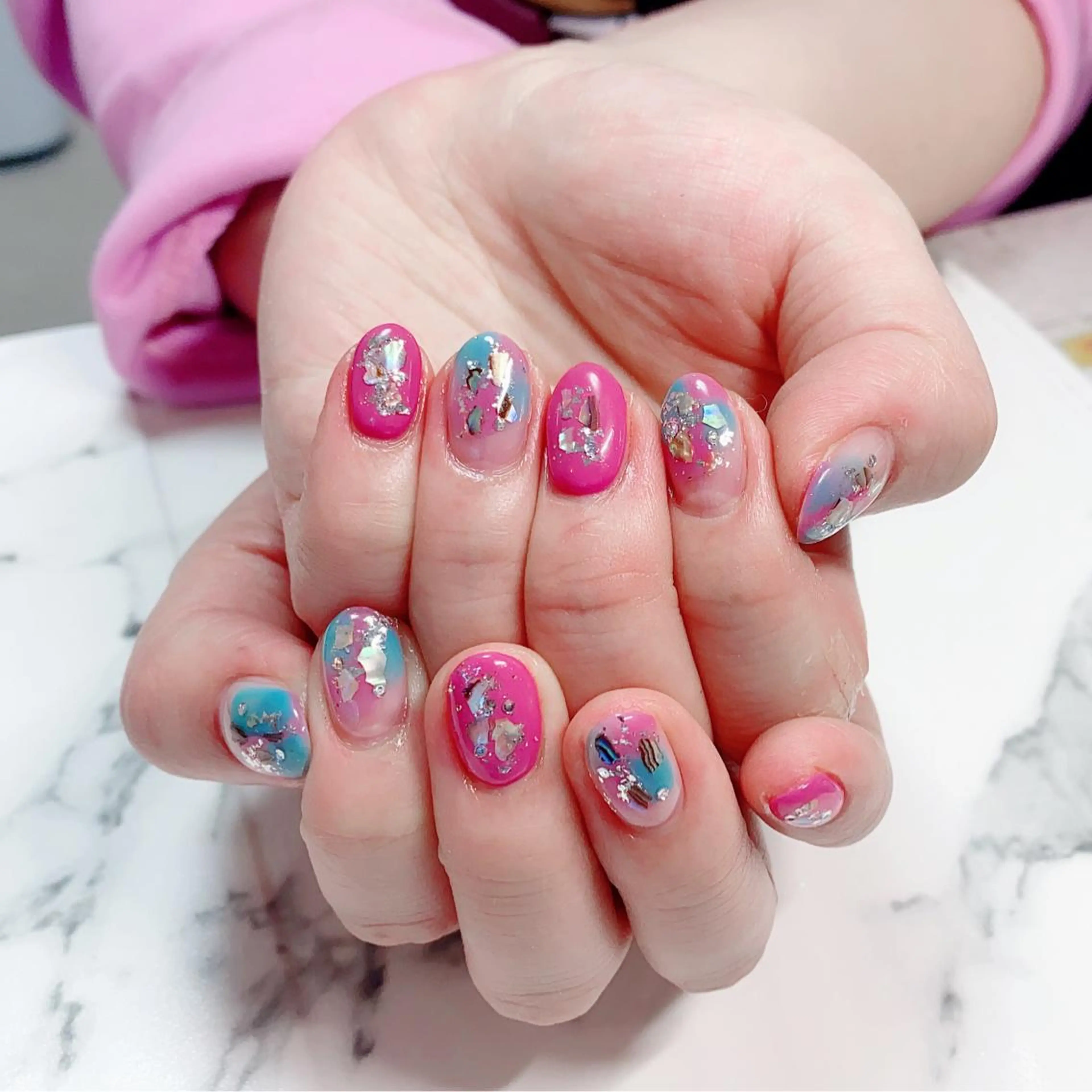 ロング カラー ネイル Q Free nailsのネイルデザイン